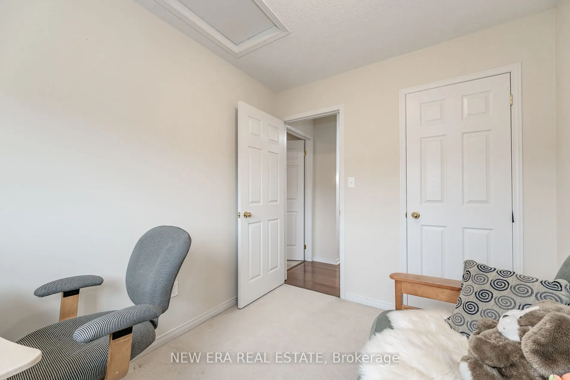 151 Green Road #13