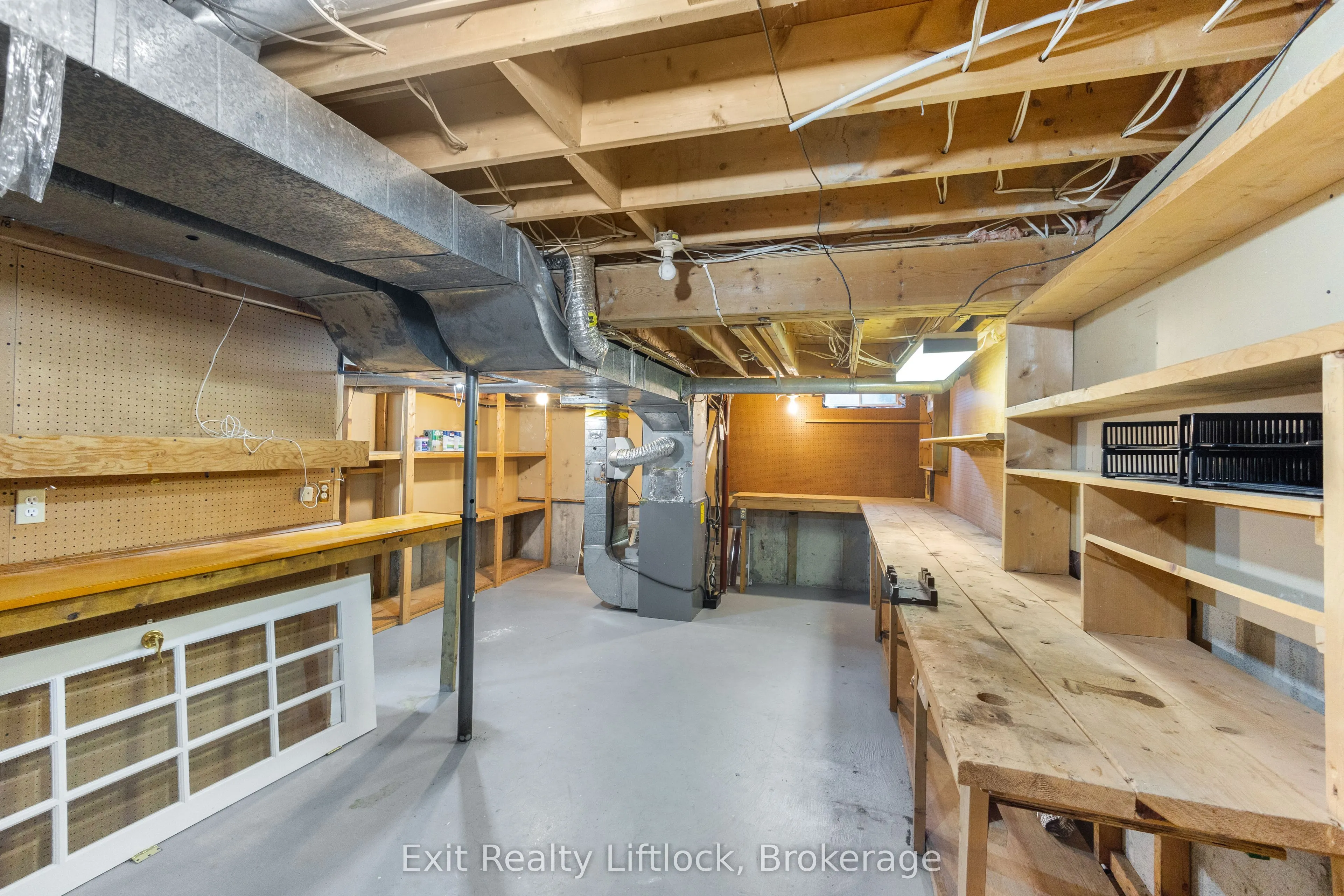 958 Smithside Court