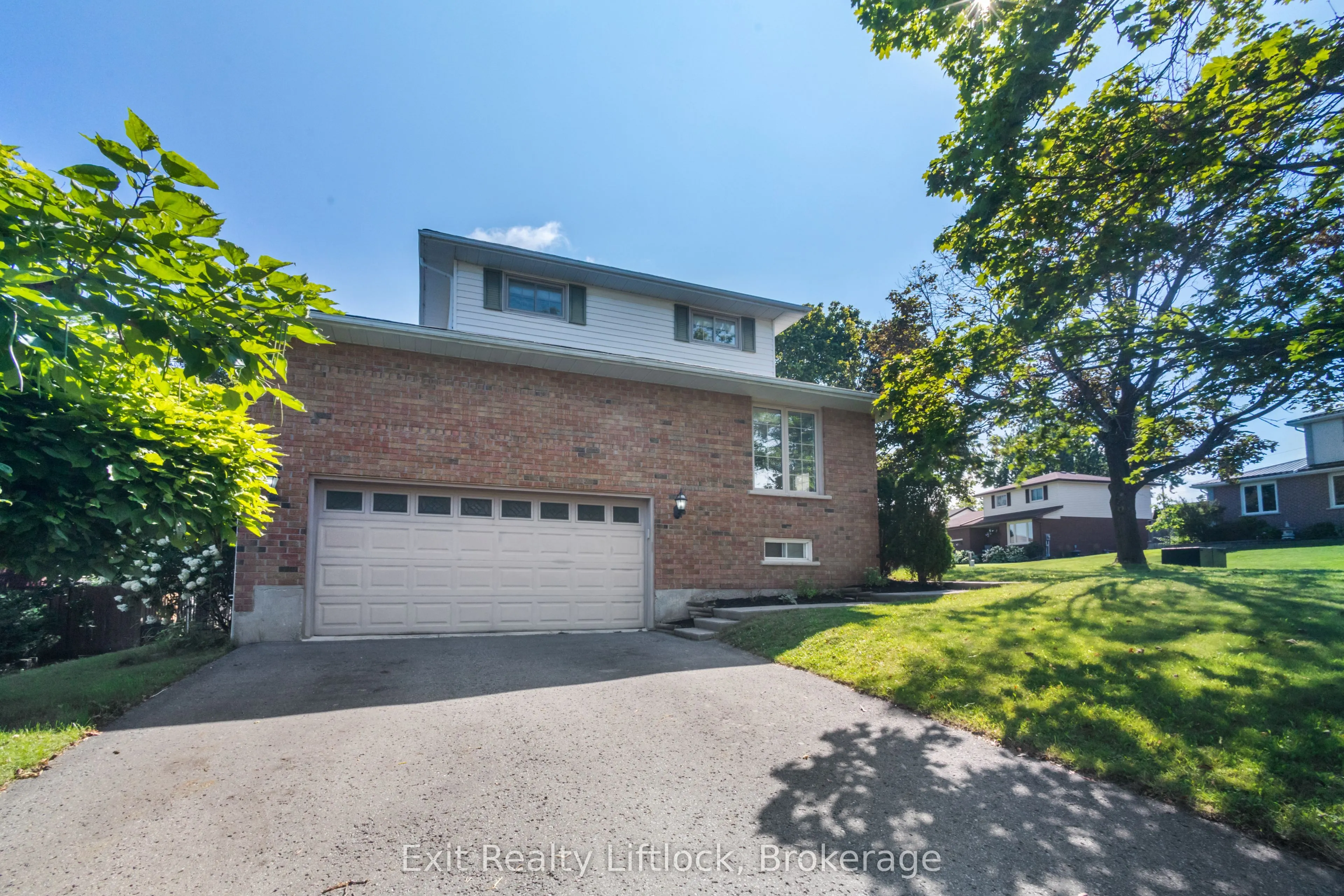 958 Smithside Court