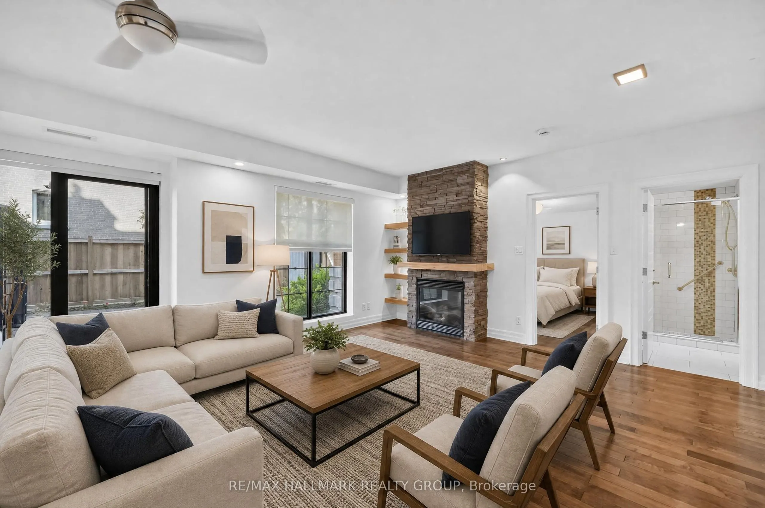419 Laurier Avenue E #101