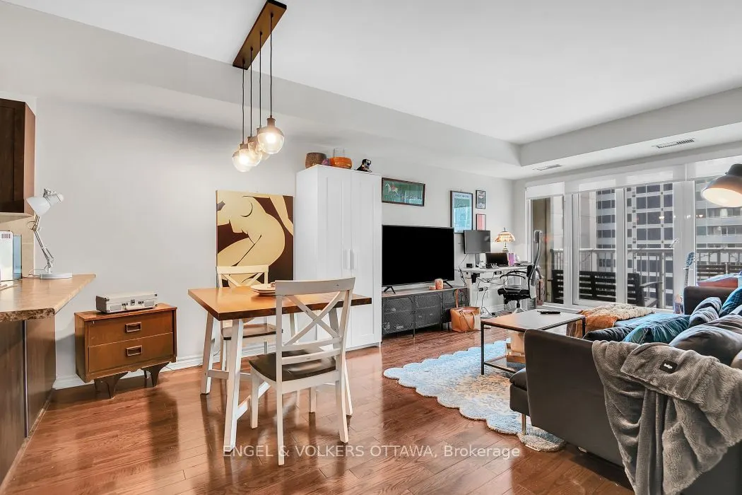 234 Rideau Street #902