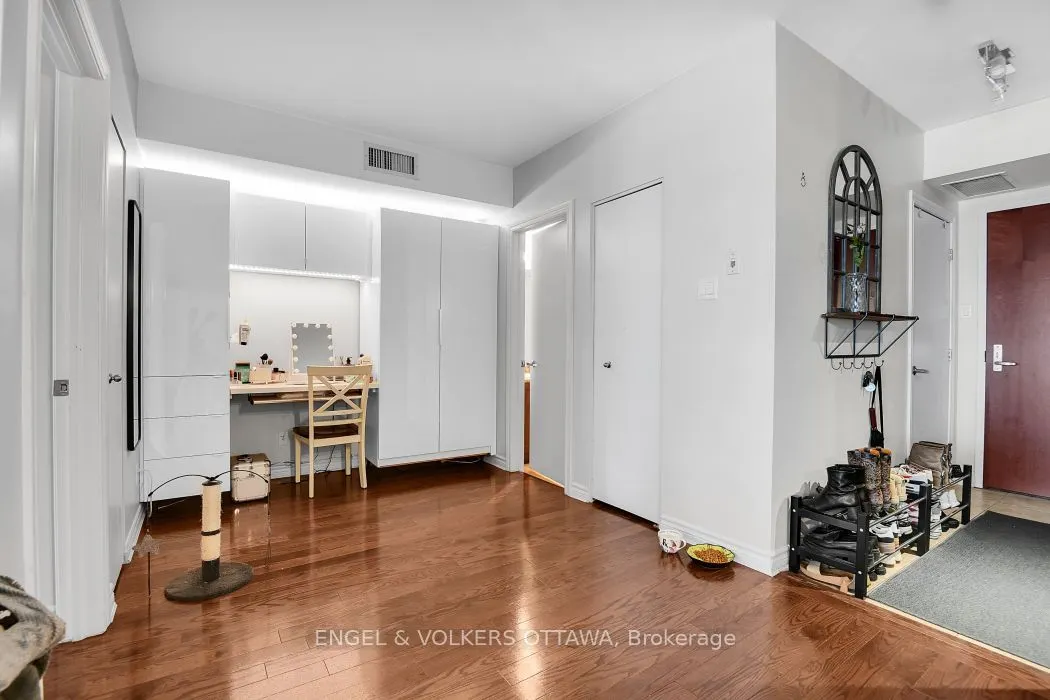234 Rideau Street #902