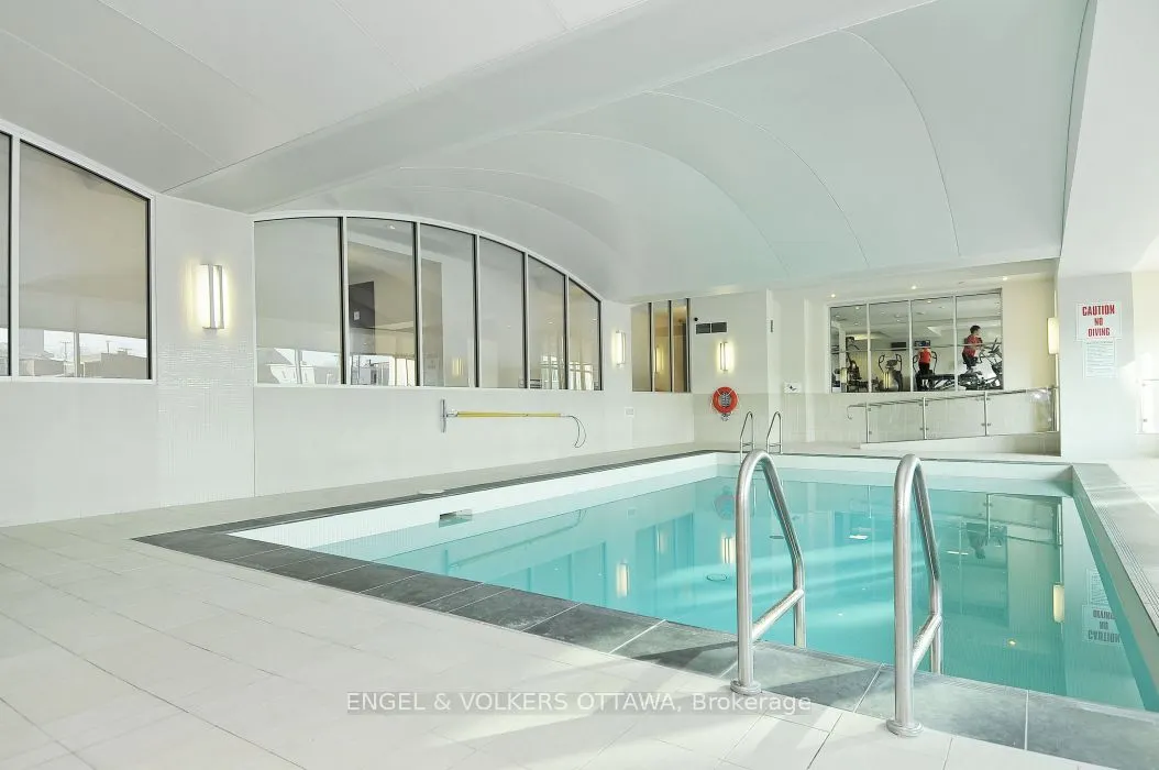234 Rideau Street #902