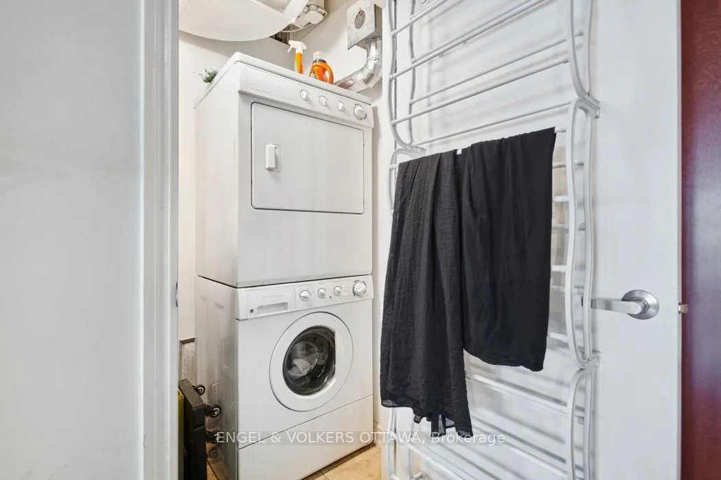 234 Rideau Street #902