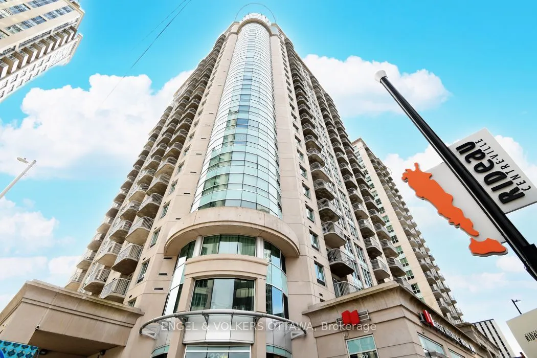234 Rideau Street #902