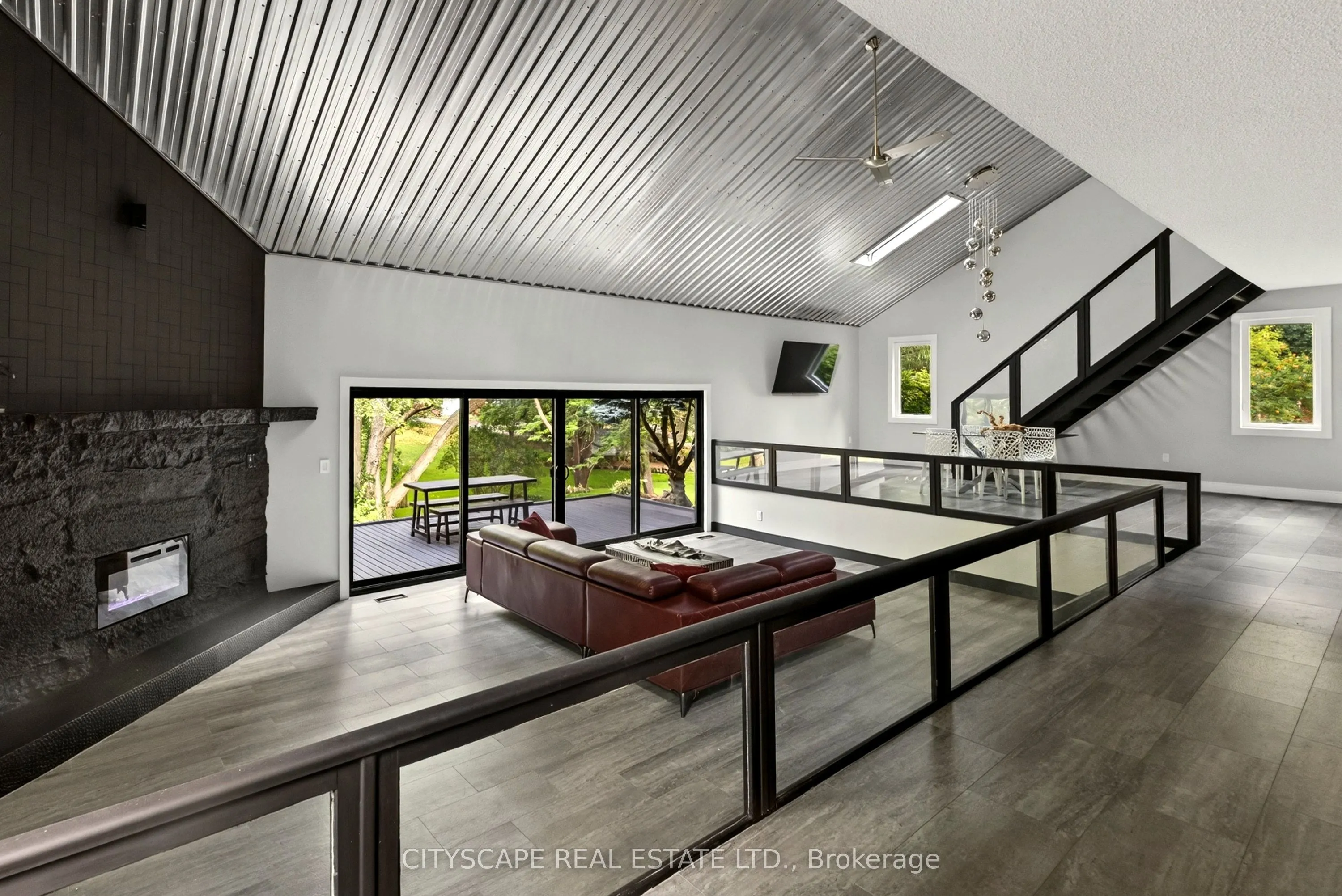 5 Firelane 14b Road