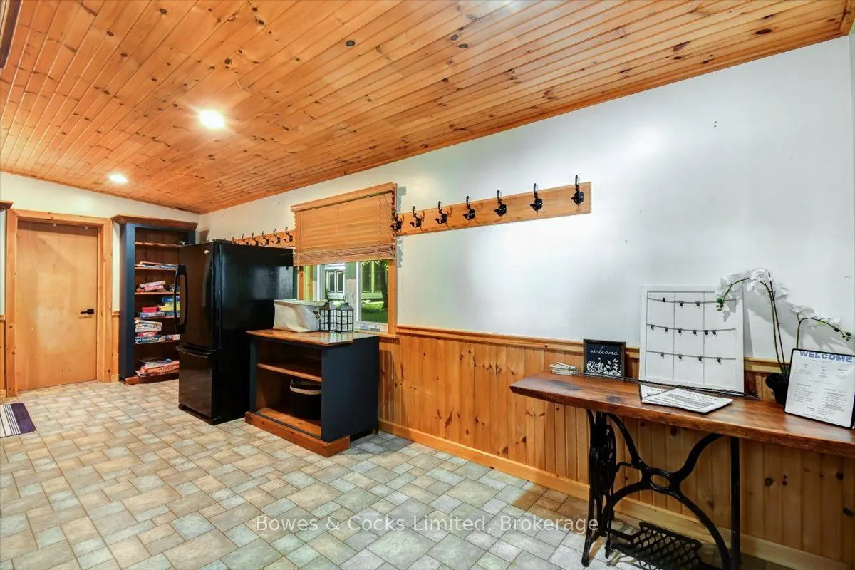 1115 Cook Road