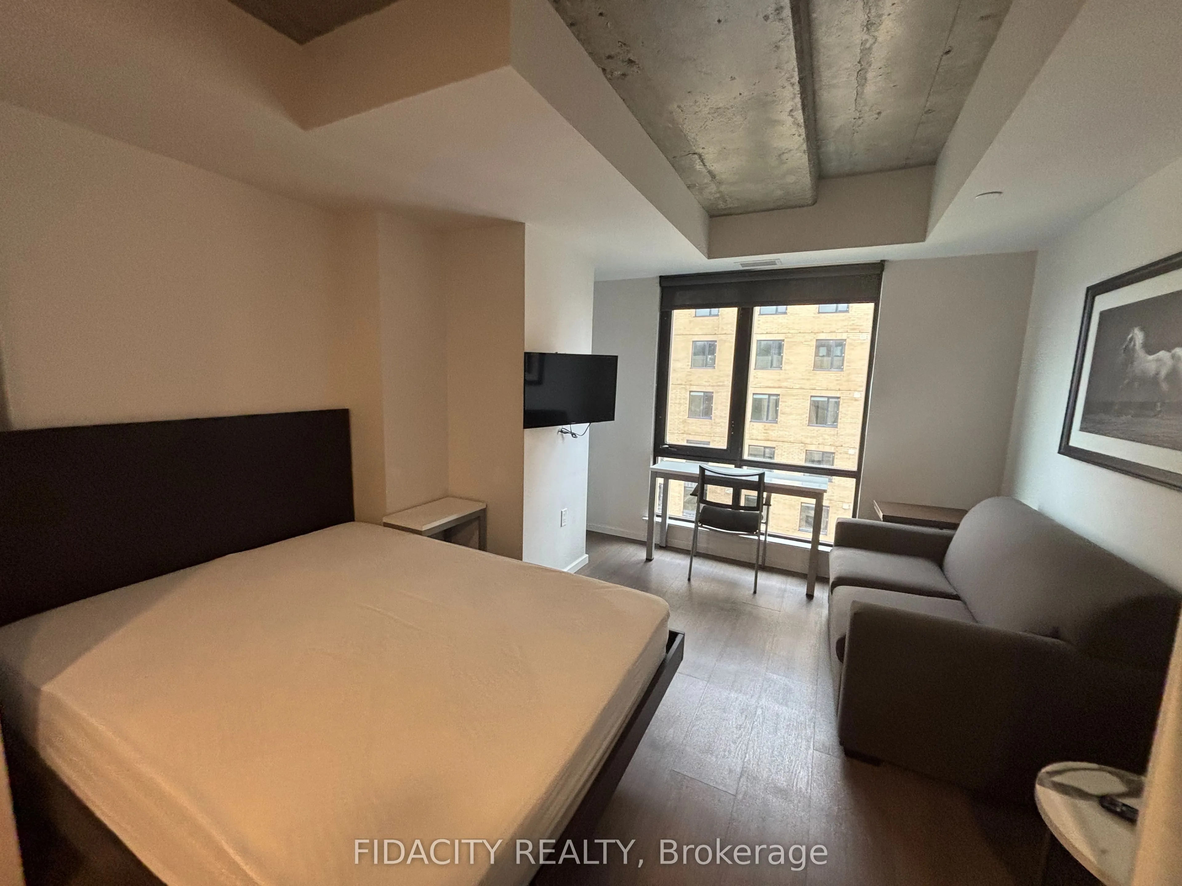 105 Champagne Avenue S #2908