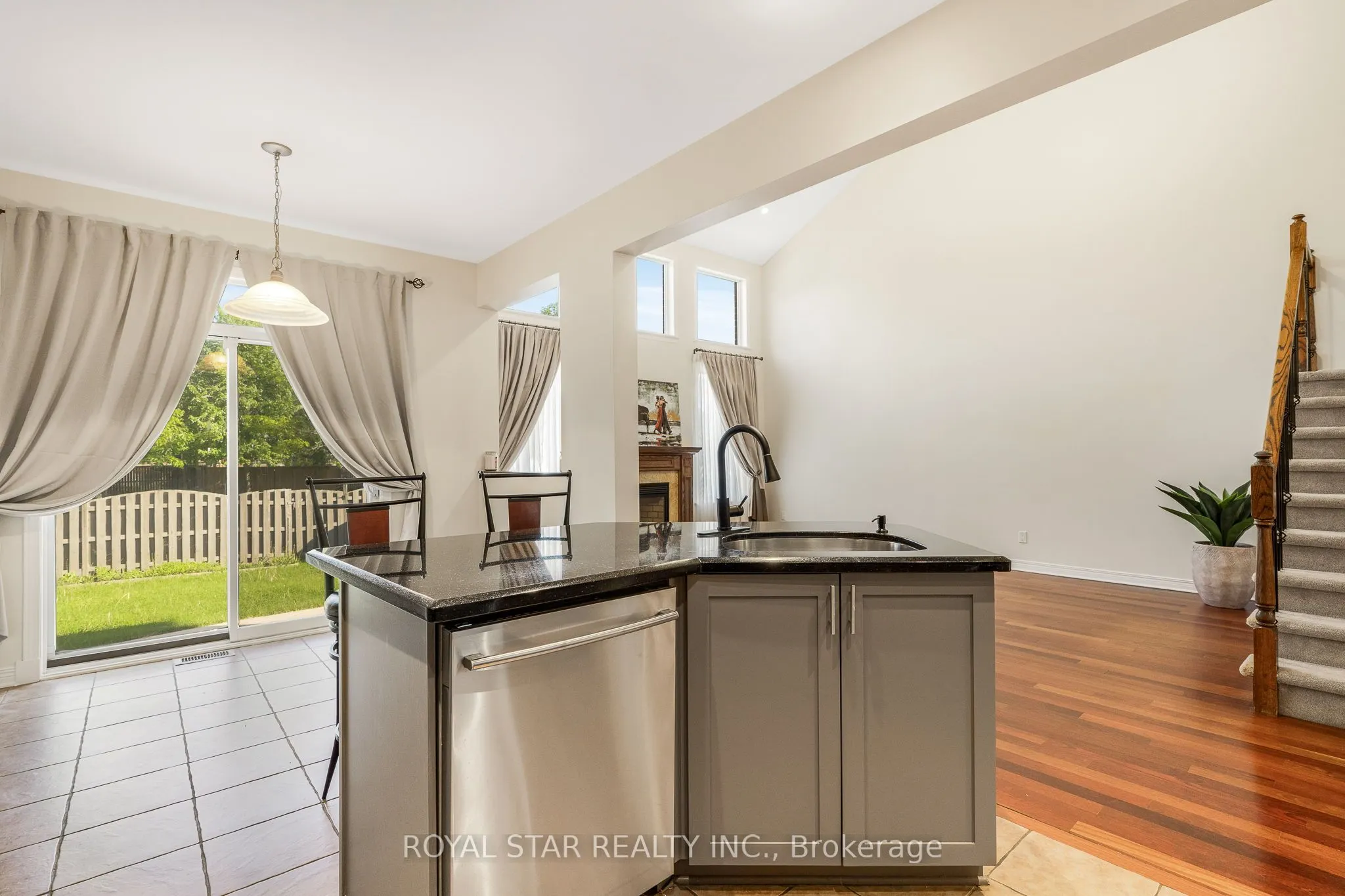 846 Feather Moss Way