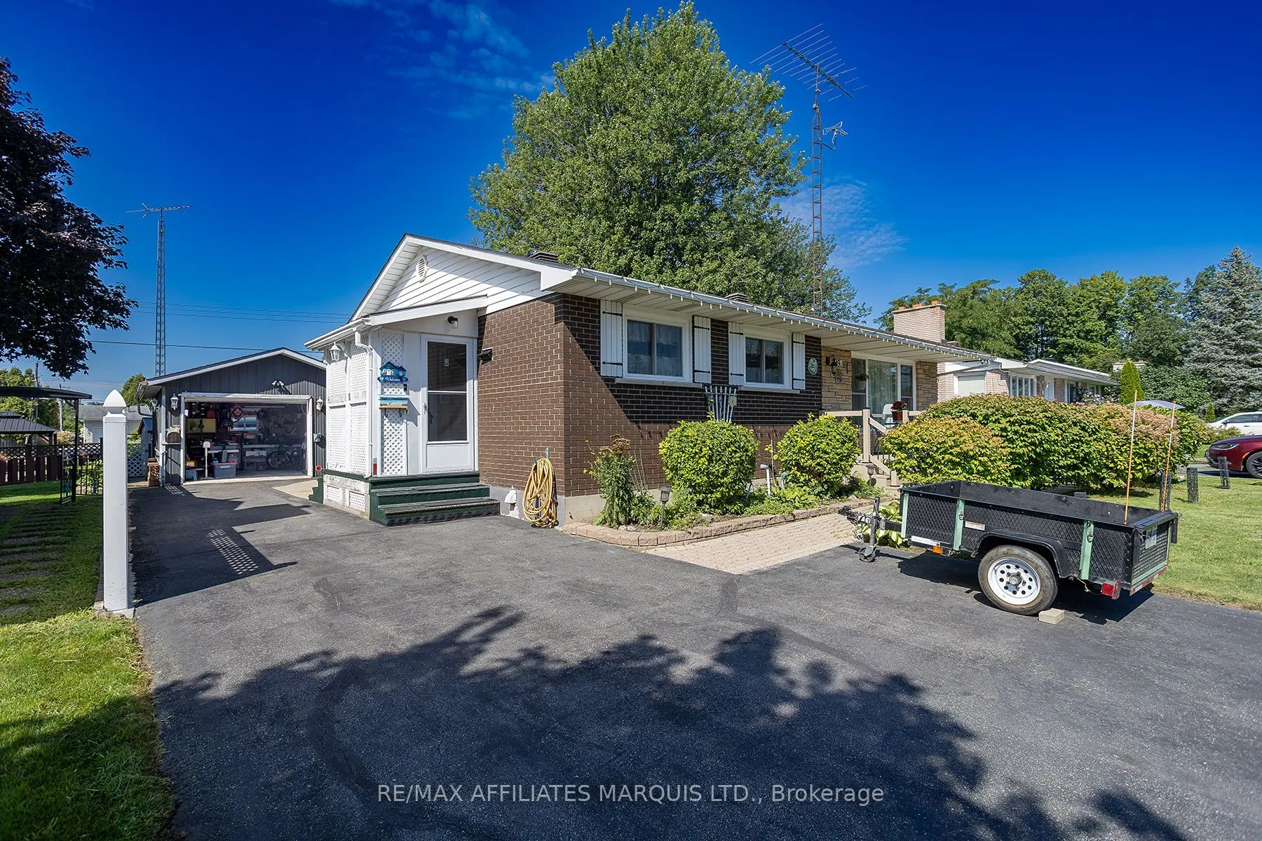 19 Orchard Way