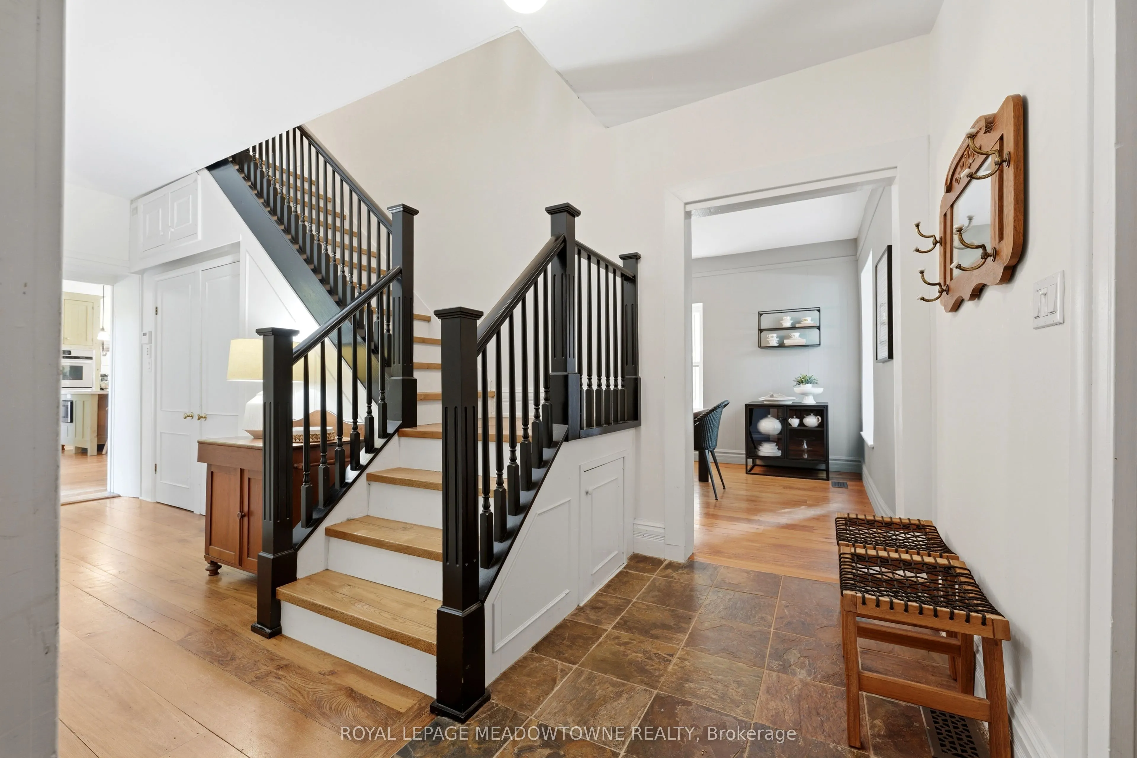 5405 Wellington Rd 52