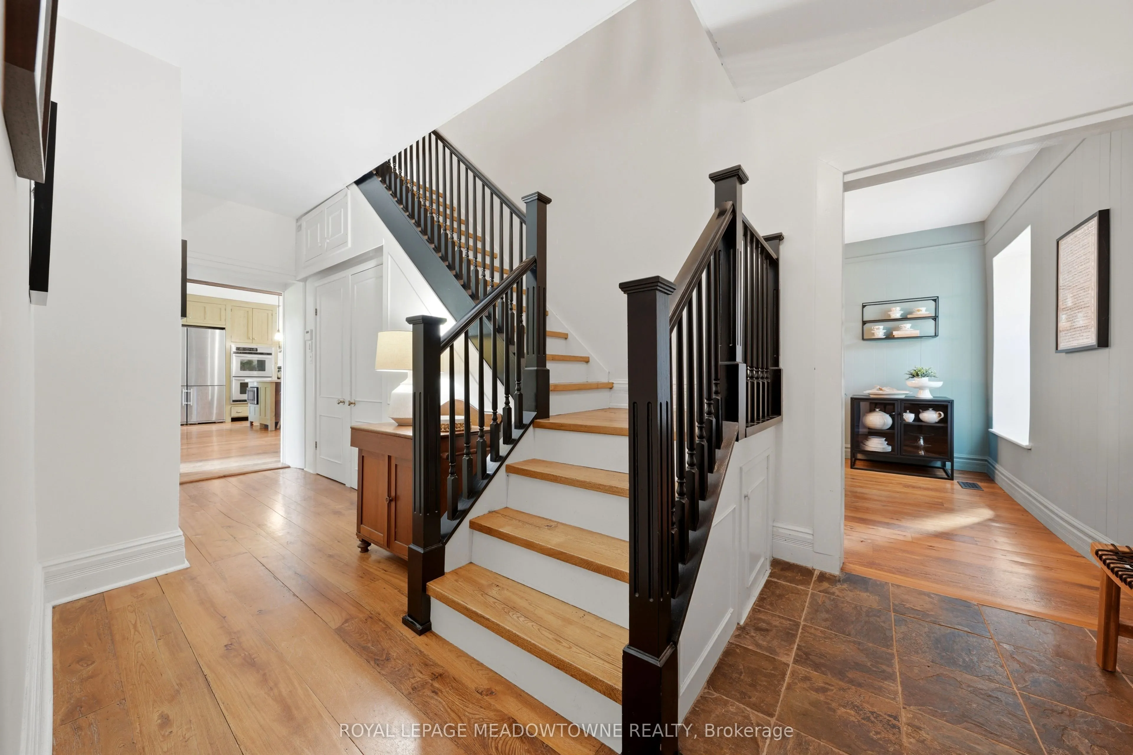 5405 Wellington Rd 52