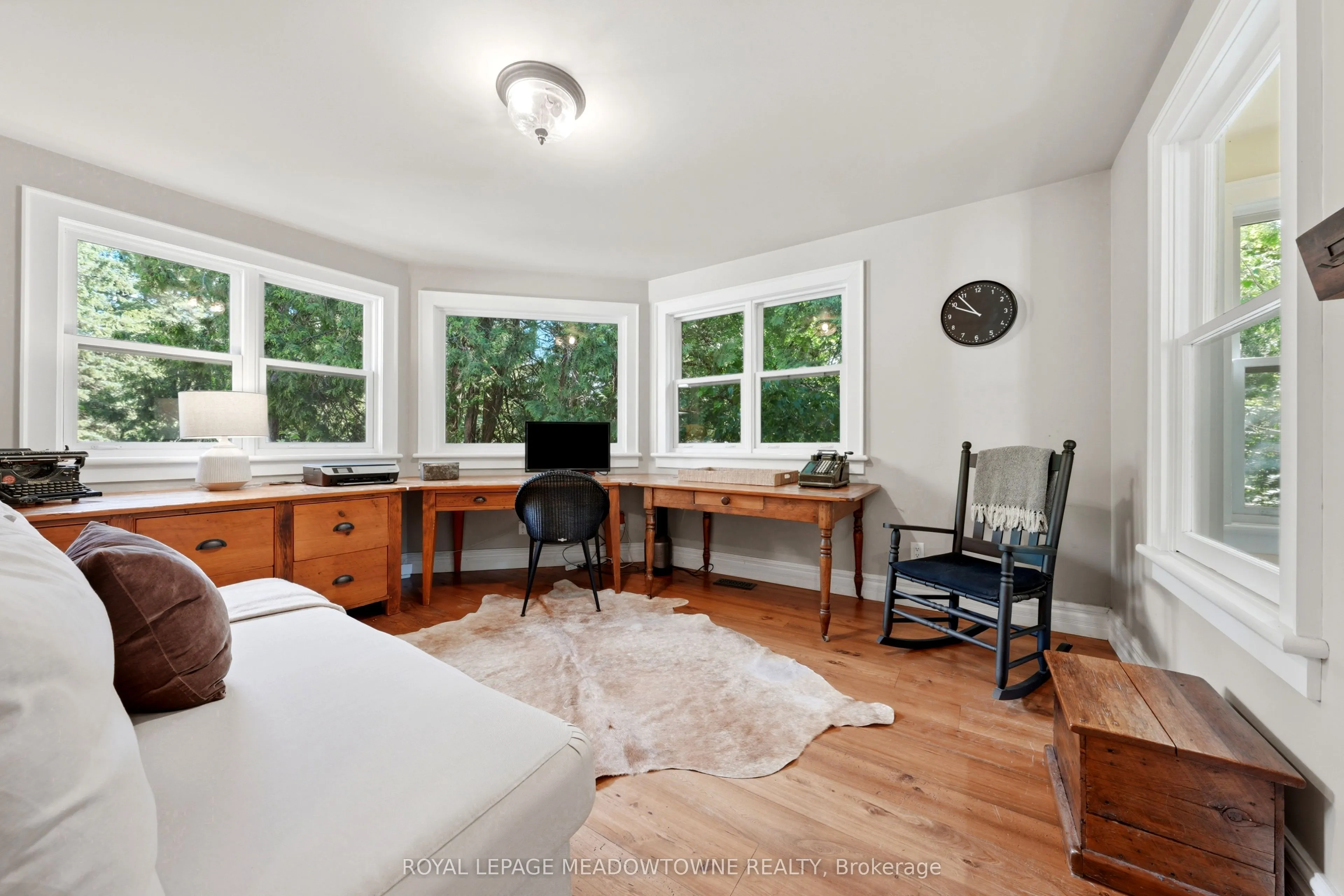 5405 Wellington Rd 52