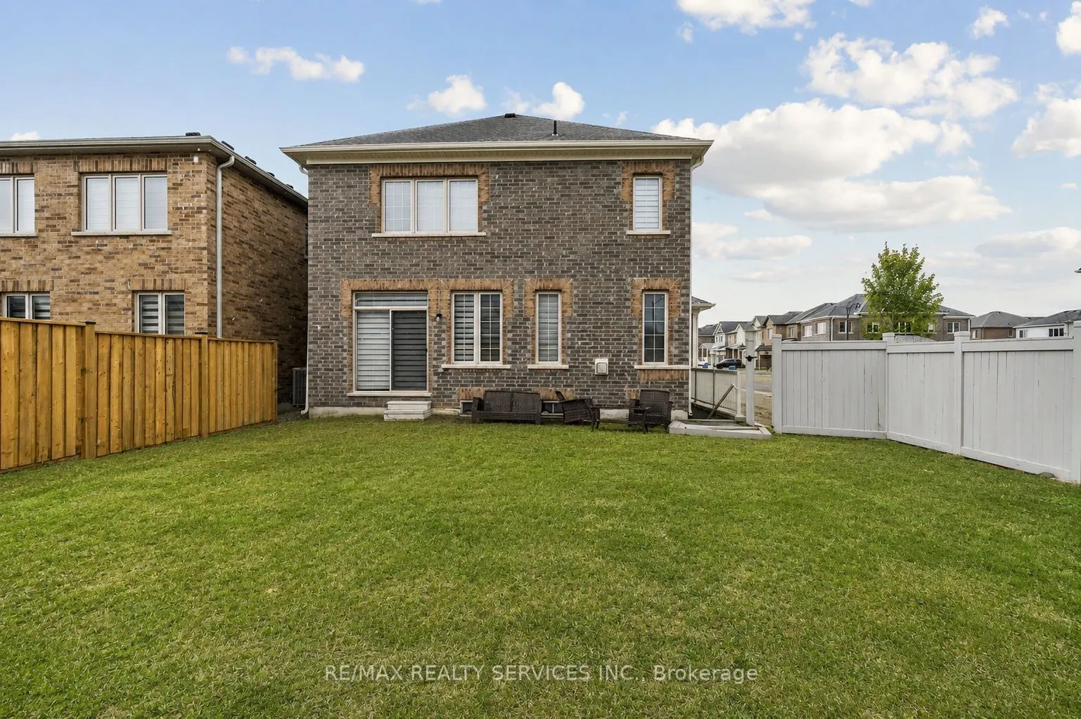 525 Red Elm Road