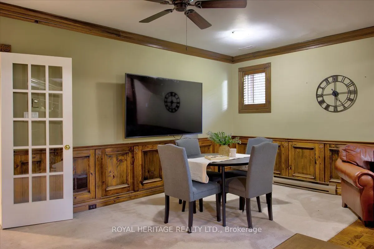 5 GOVERNORS Drive
