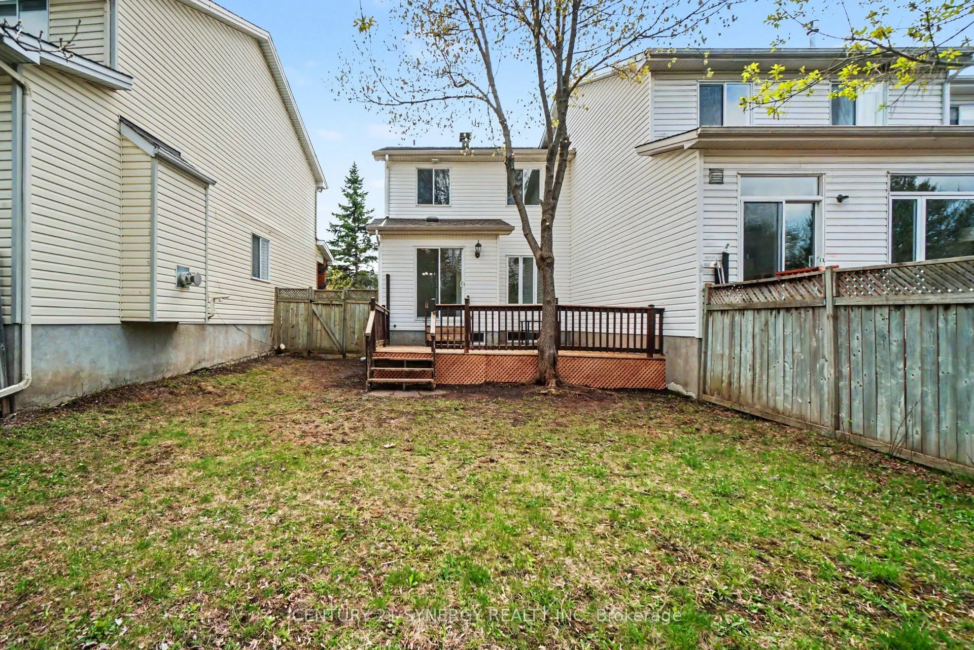 54 Meadowcroft Crescent