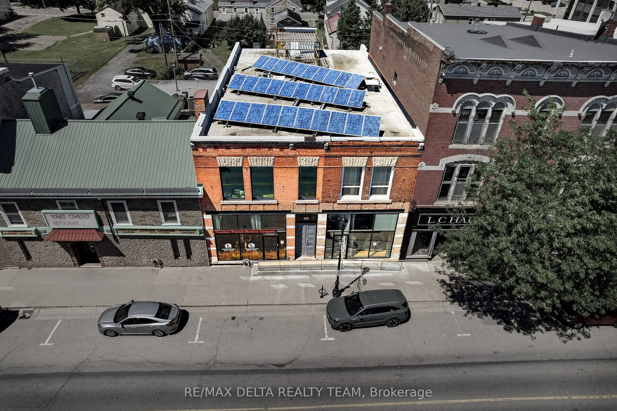 232-228 King Street W