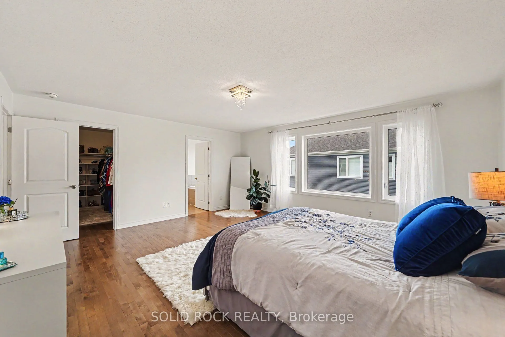1011 Carden Lane