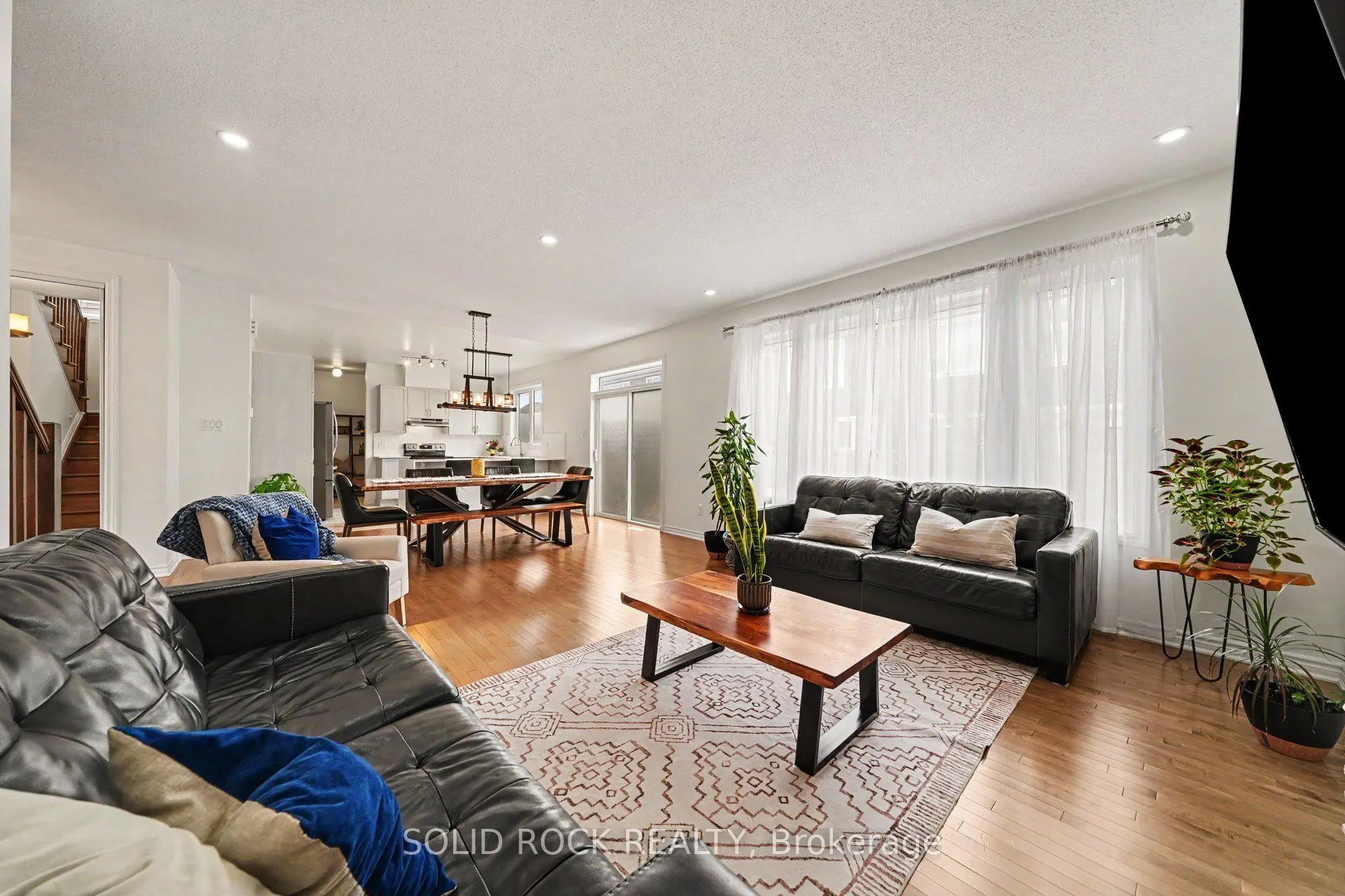 1011 Carden Lane