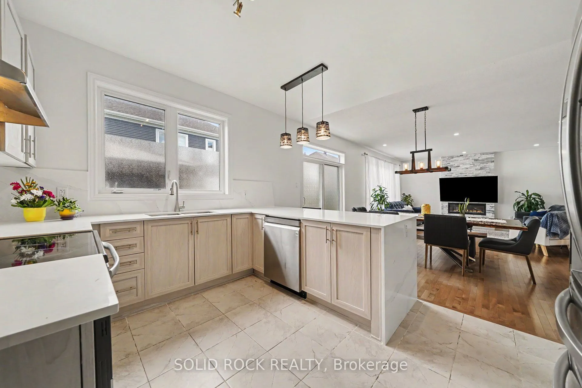 1011 Carden Lane