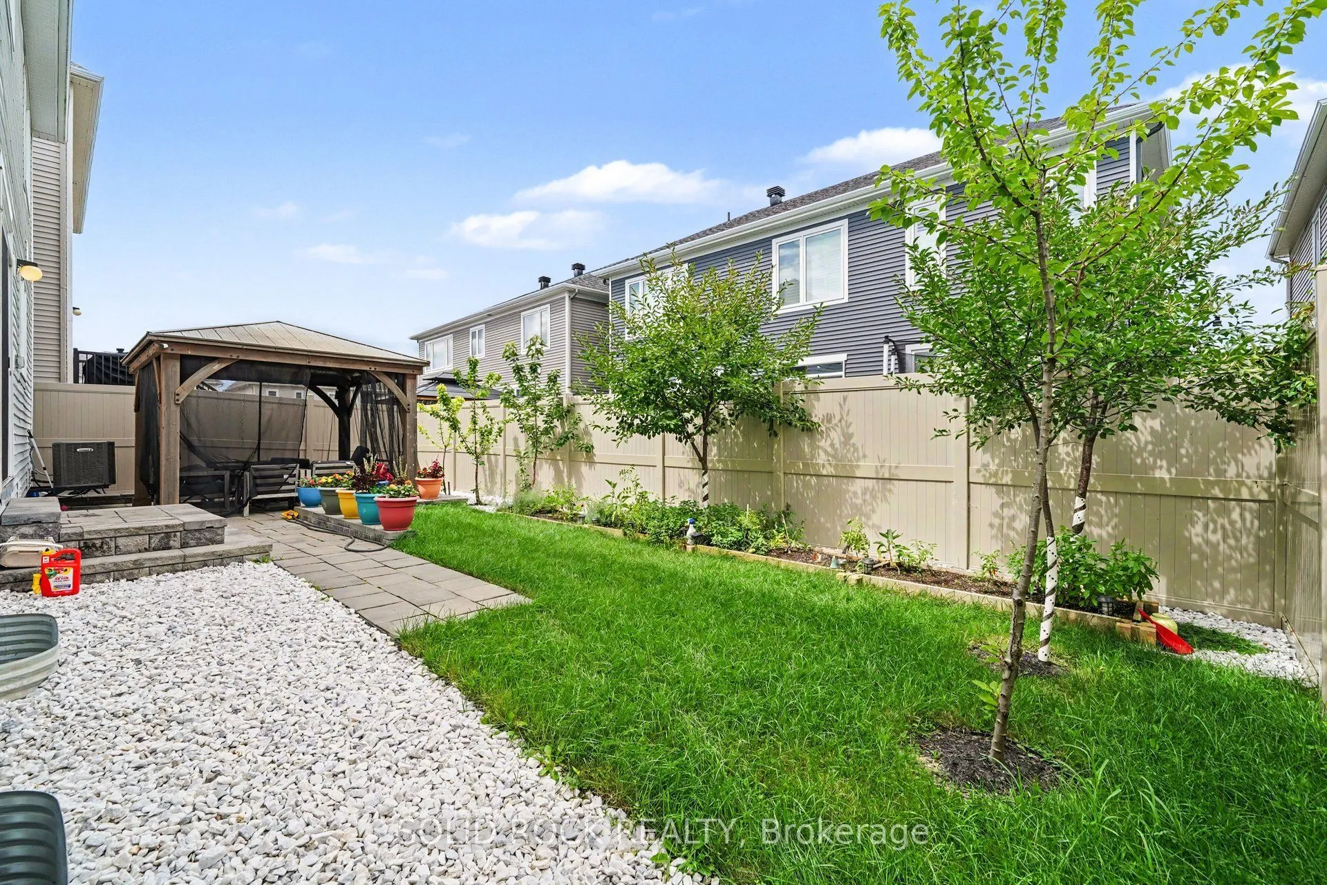 1011 Carden Lane
