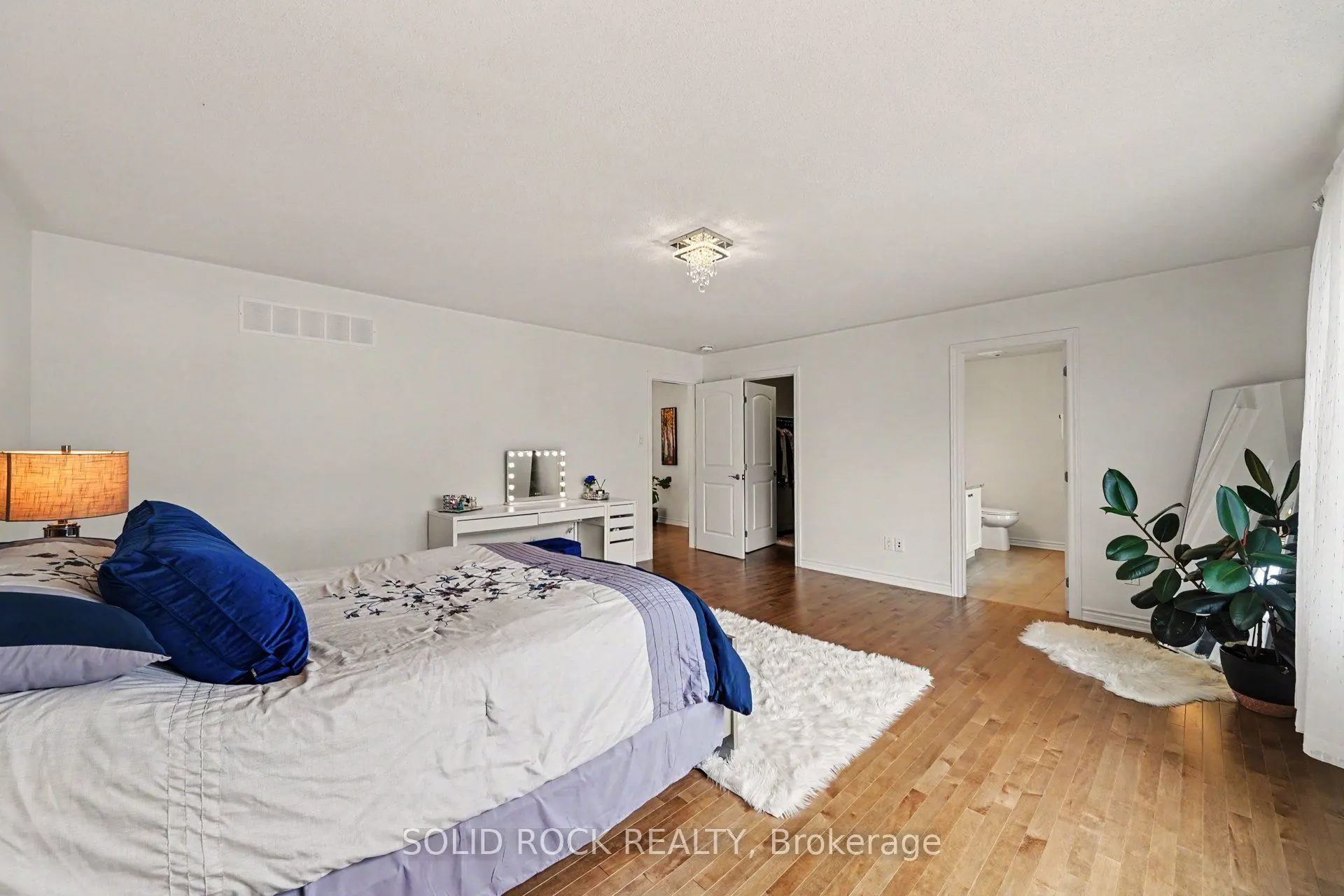 1011 Carden Lane