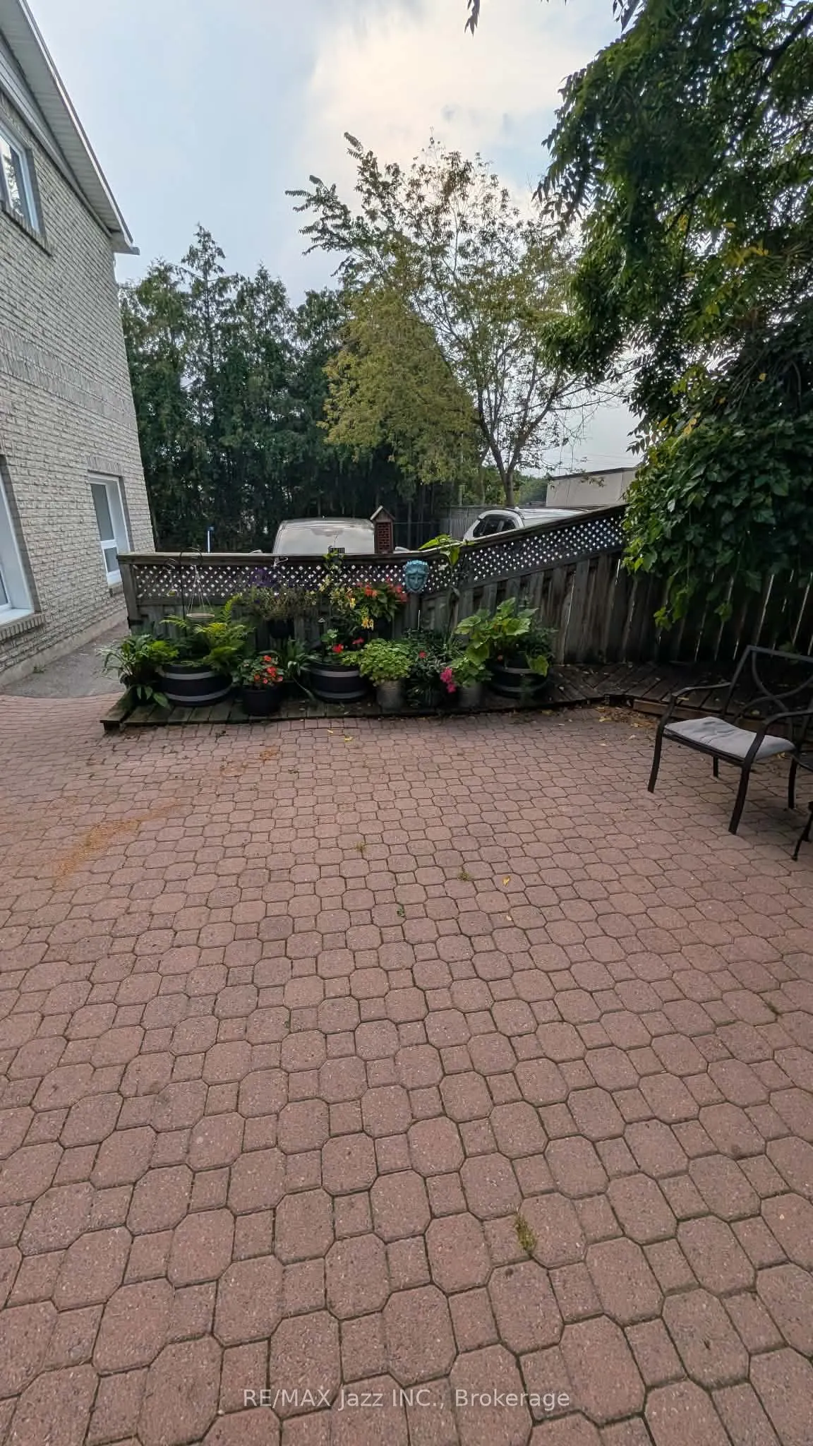 26 Spencer Street E #106