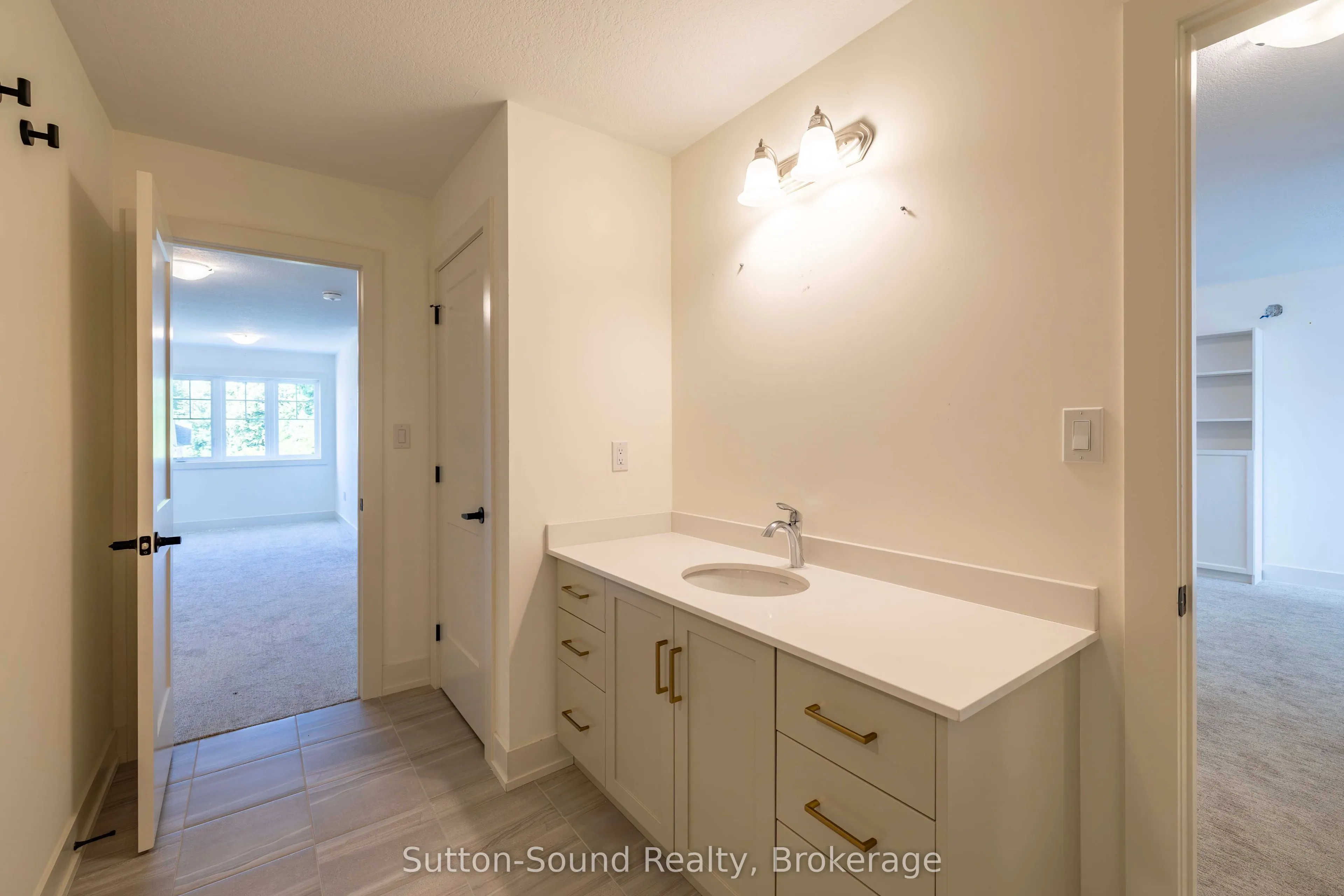 306 Sandpiper Lane #25