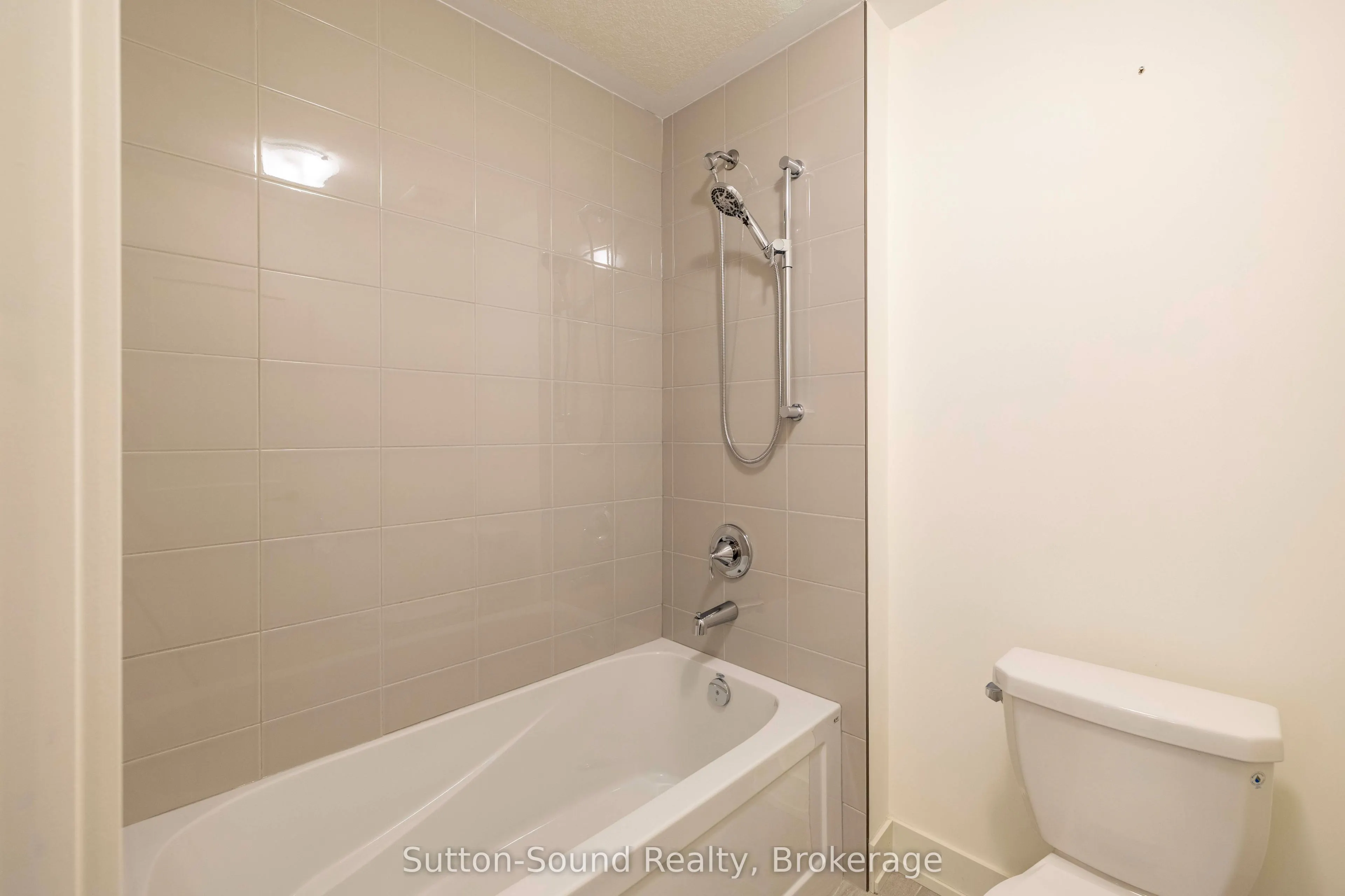 306 Sandpiper Lane #25
