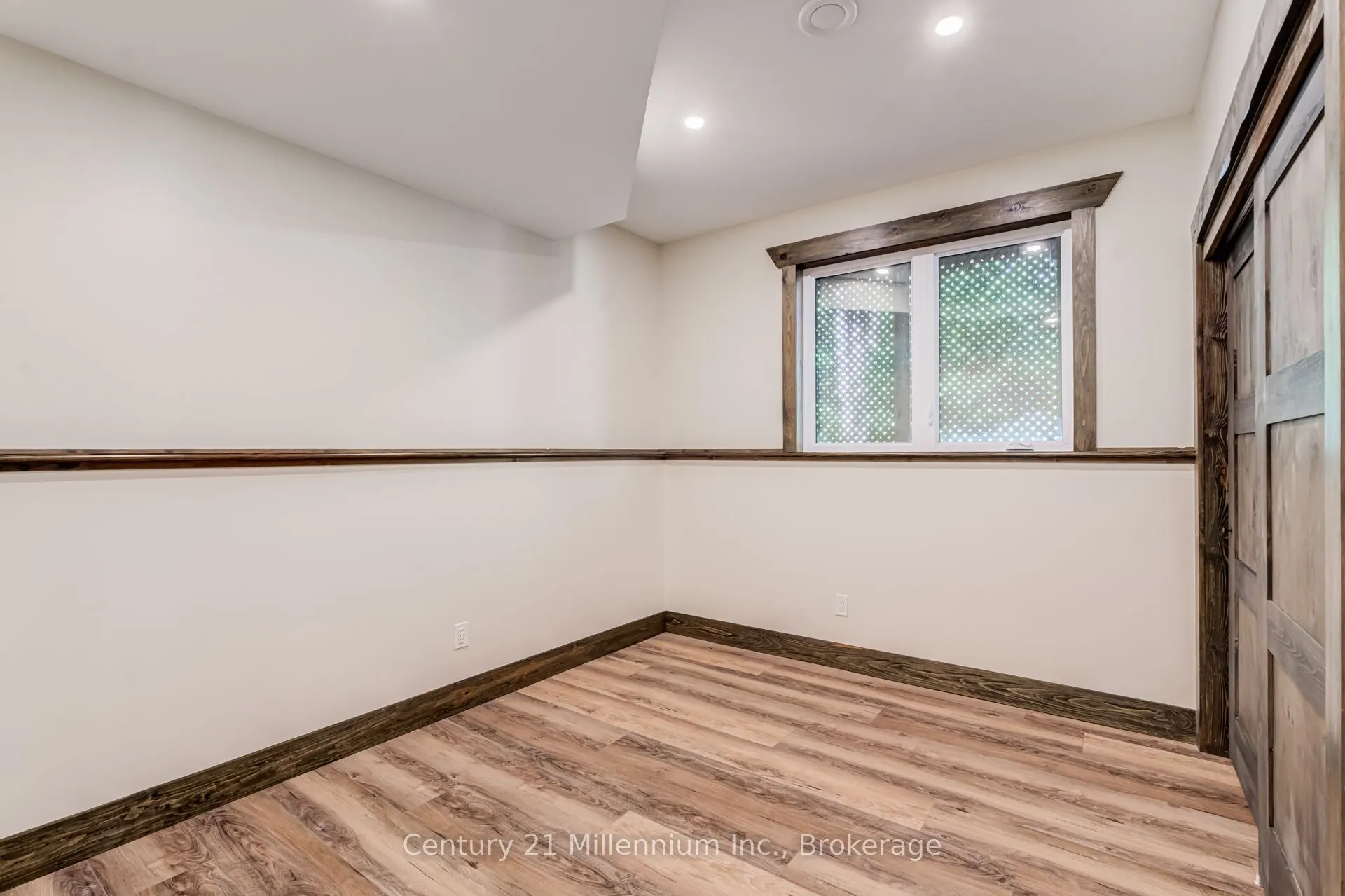 81 Parkside Avenue