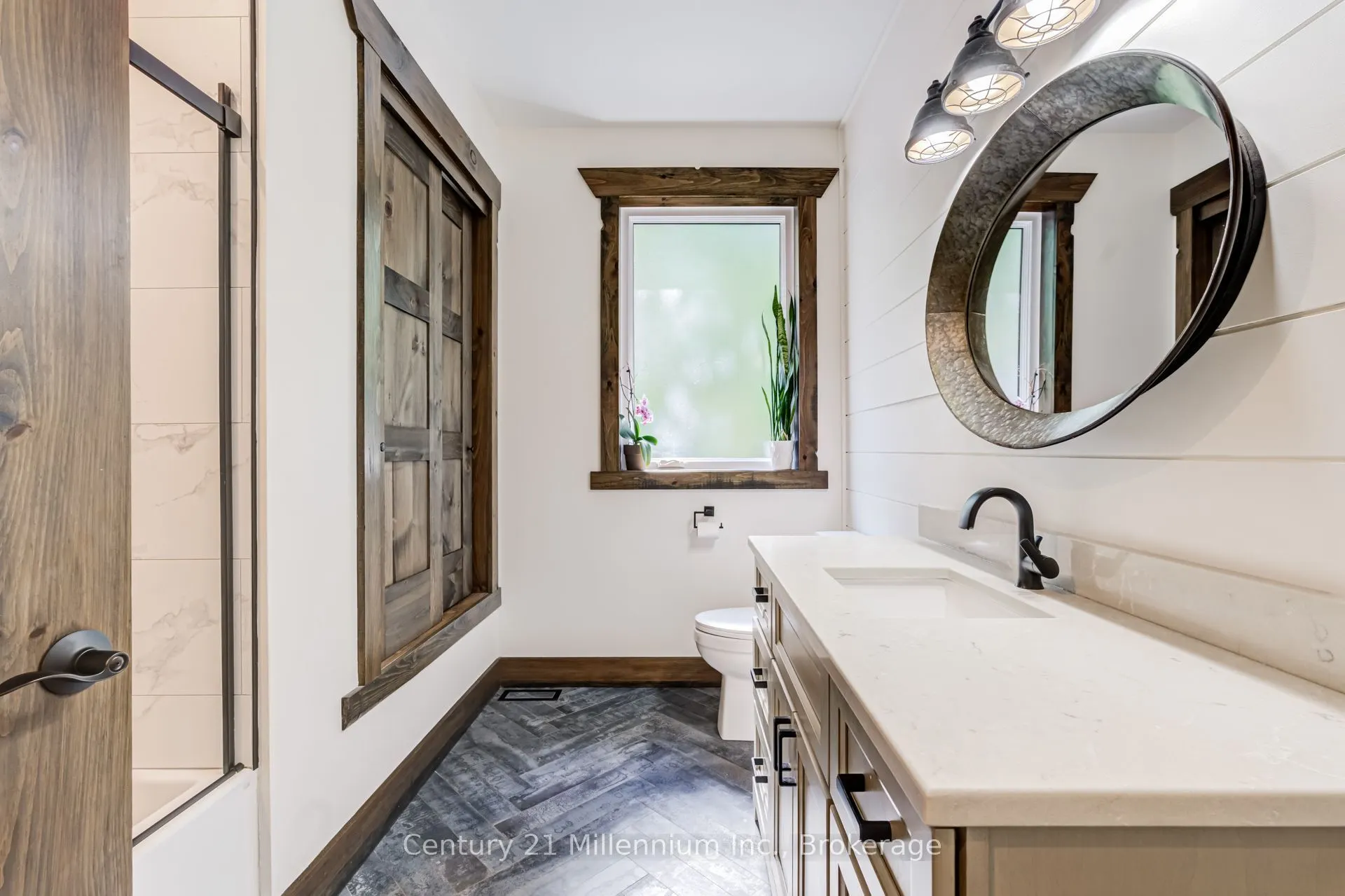 81 Parkside Avenue