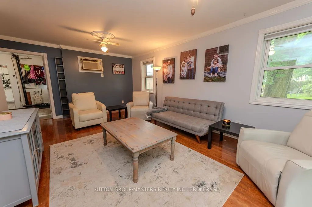 27 West Street W