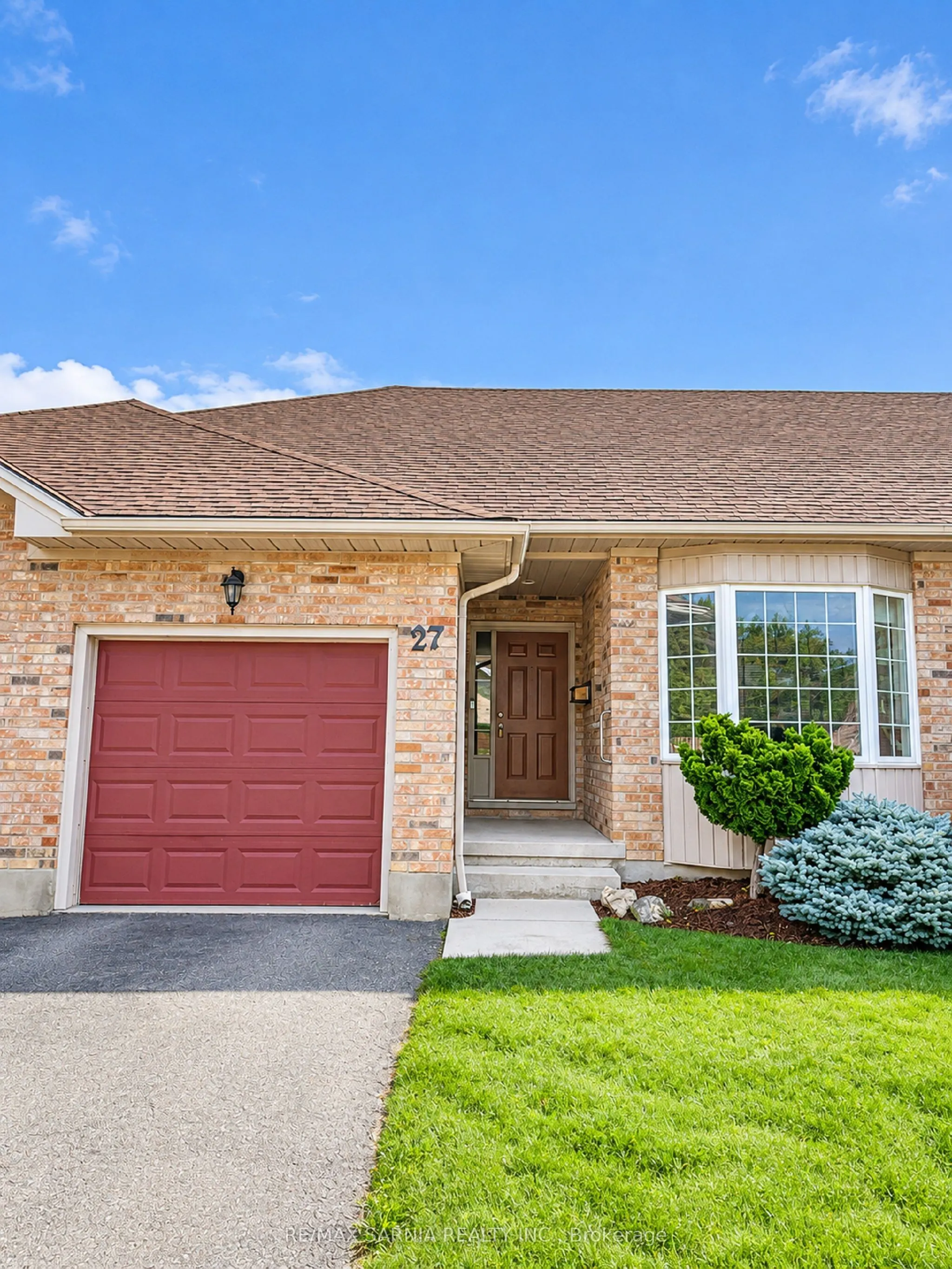 154 Semenyn Avenue #27