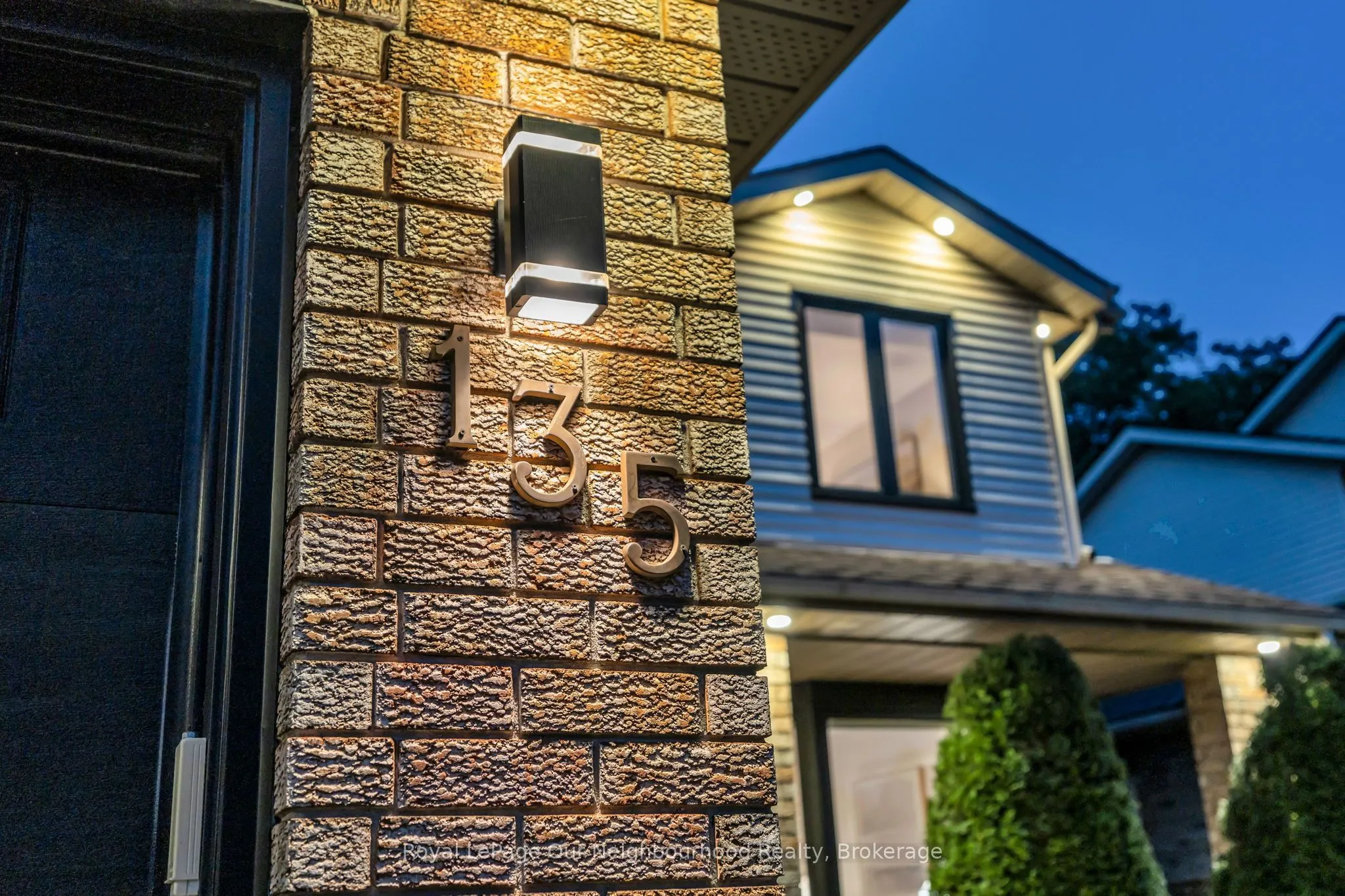 135 Kanata Crescent