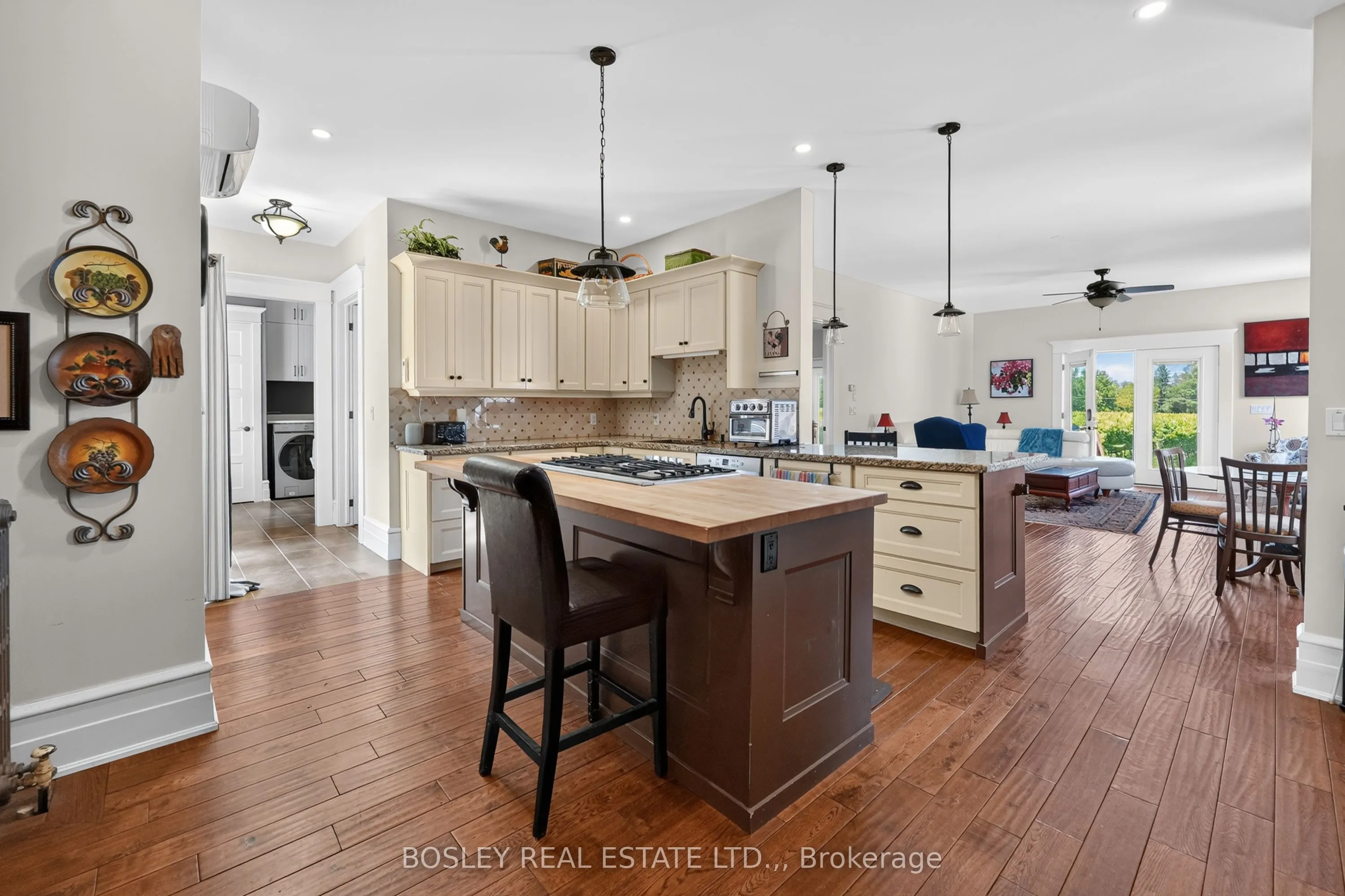 1376 York Road