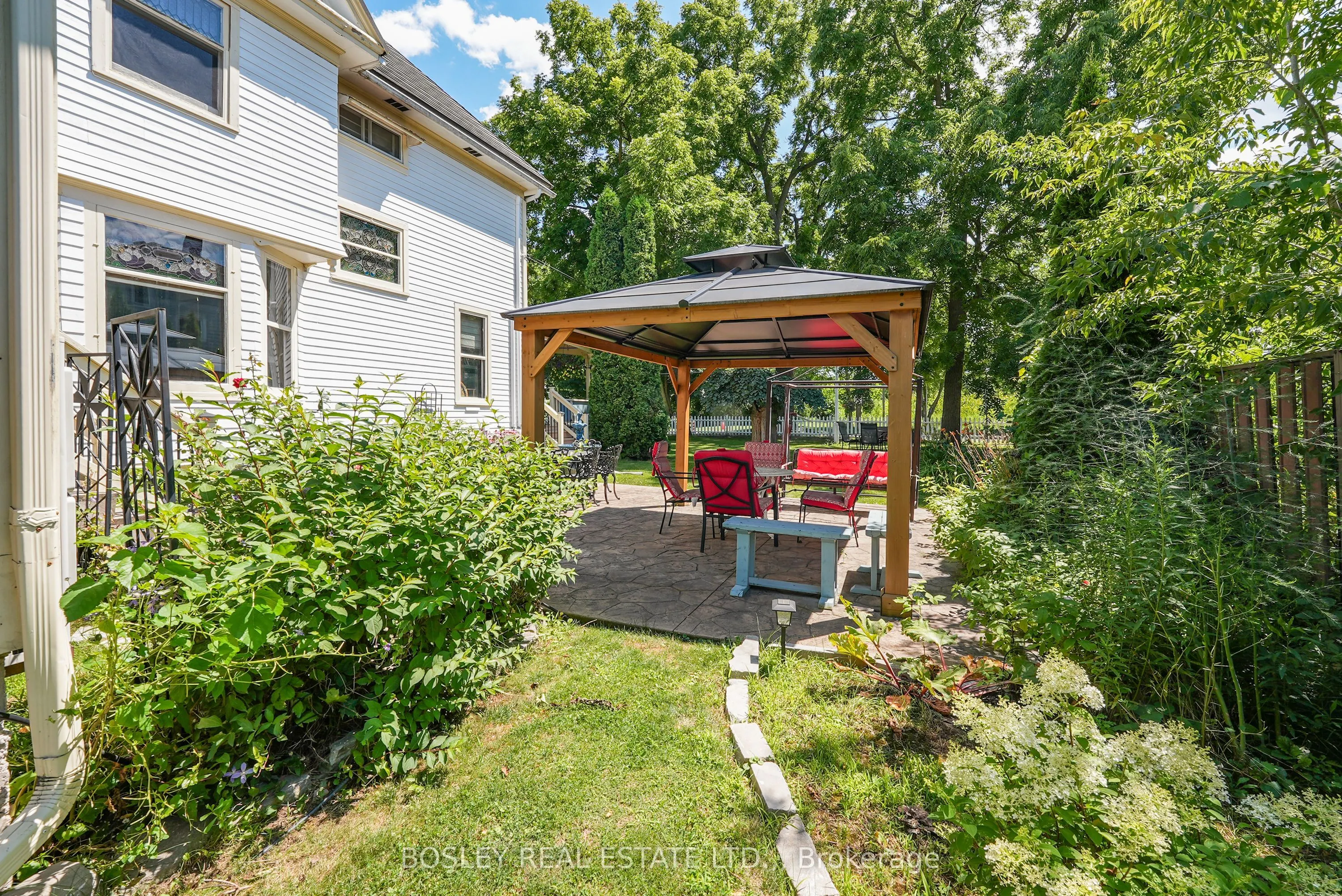 1376 York Road