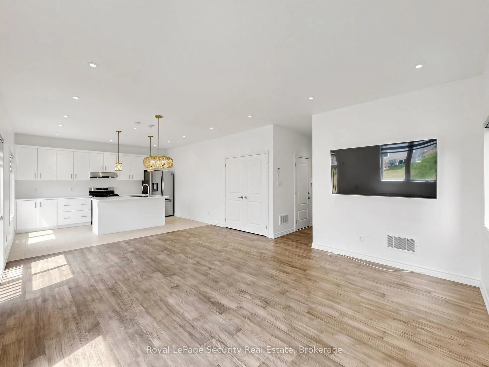 121 Sebastian Street #86