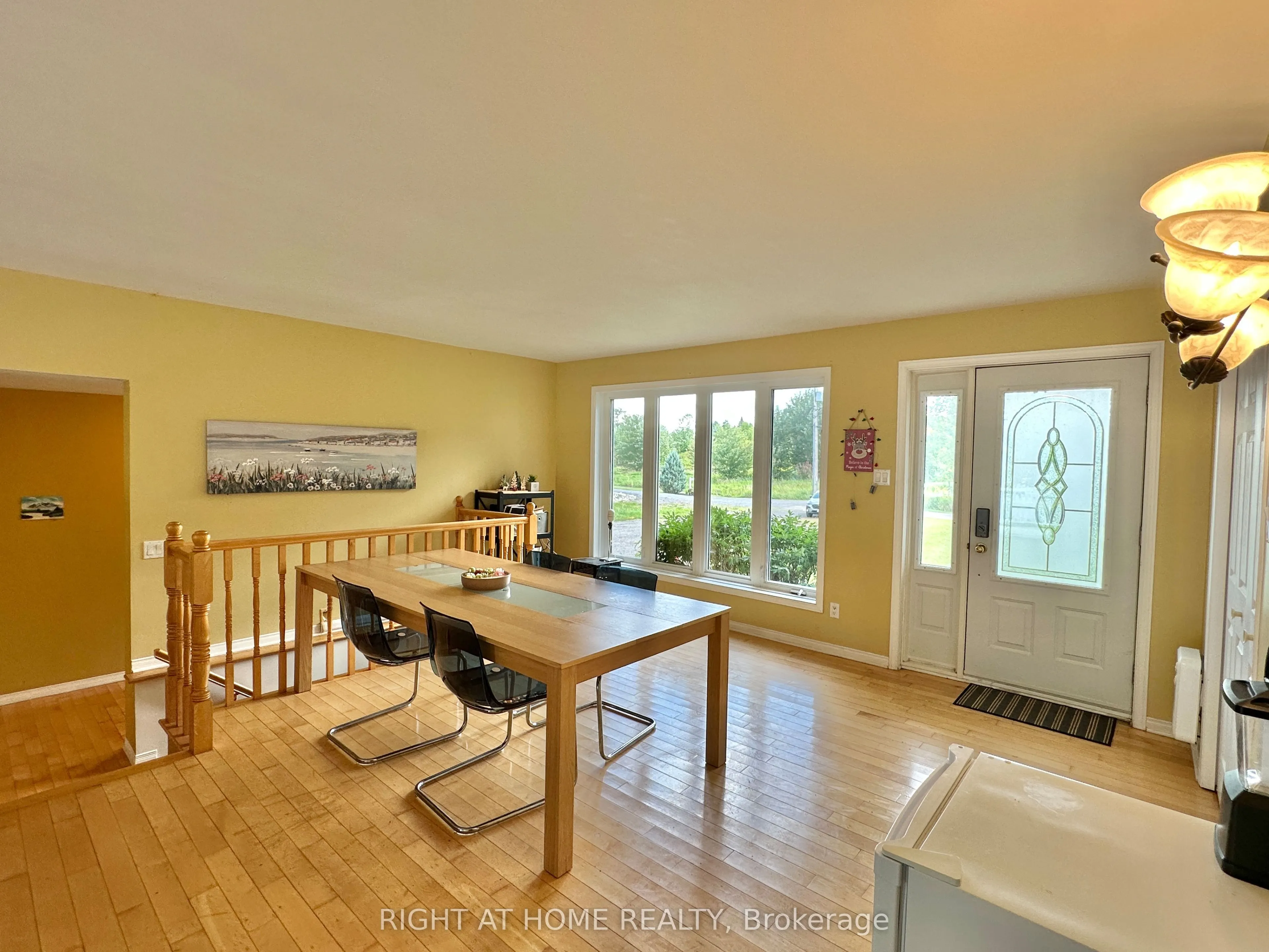 2527 Concession 1 Road