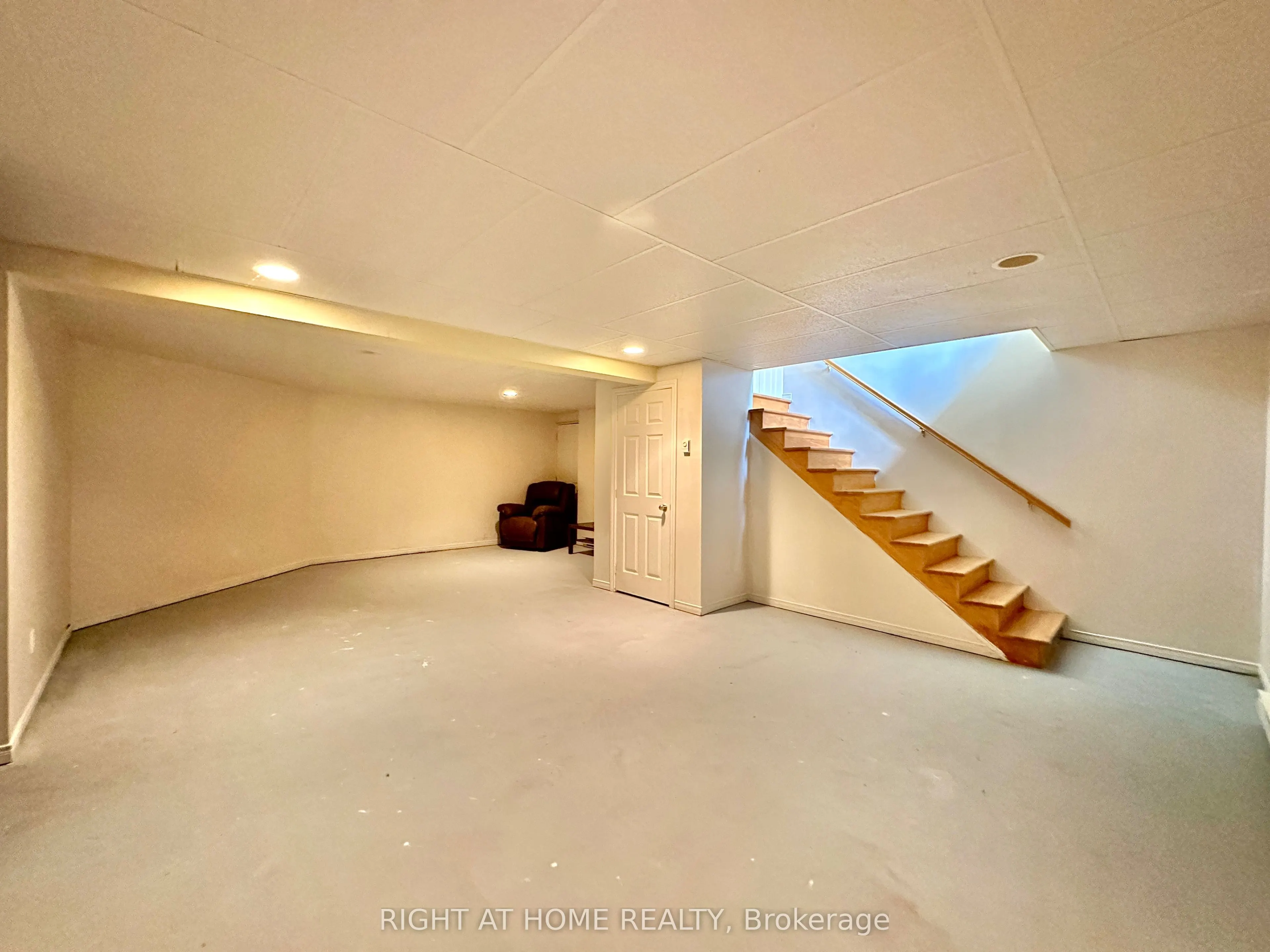2527 Concession 1 Road