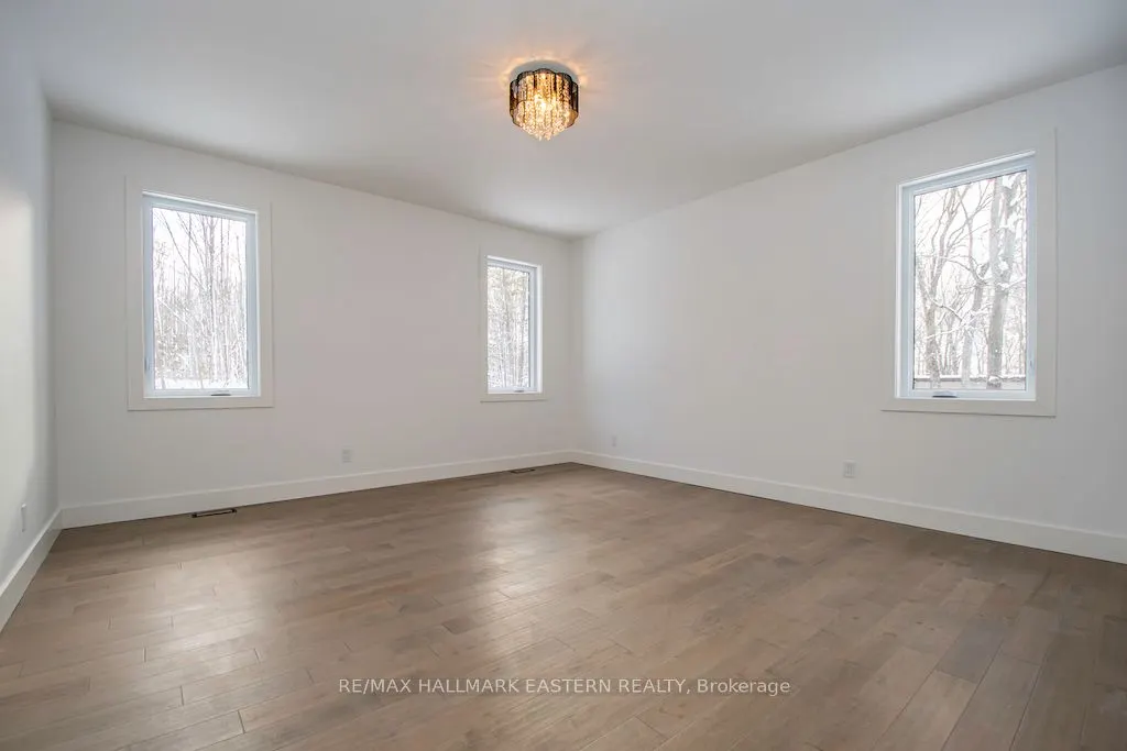 11 Maplewood Court