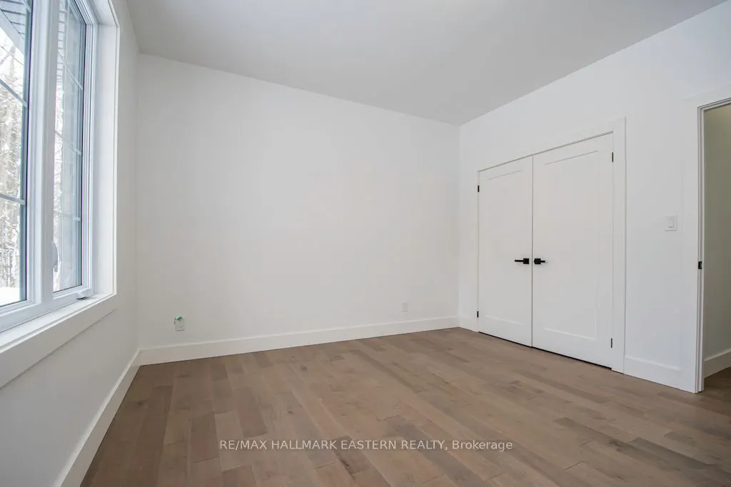 11 Maplewood Court