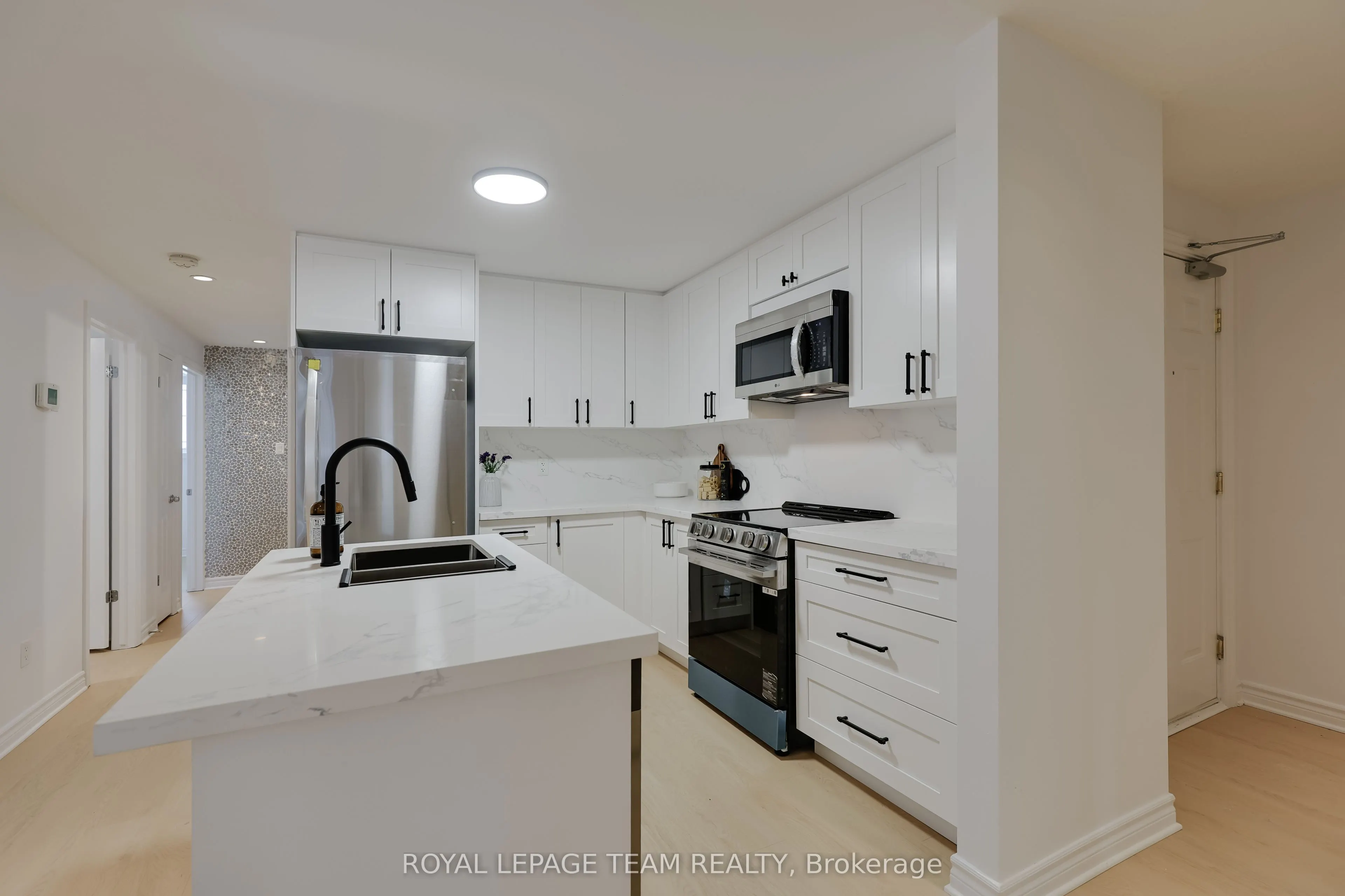 369 Paseo Private #2