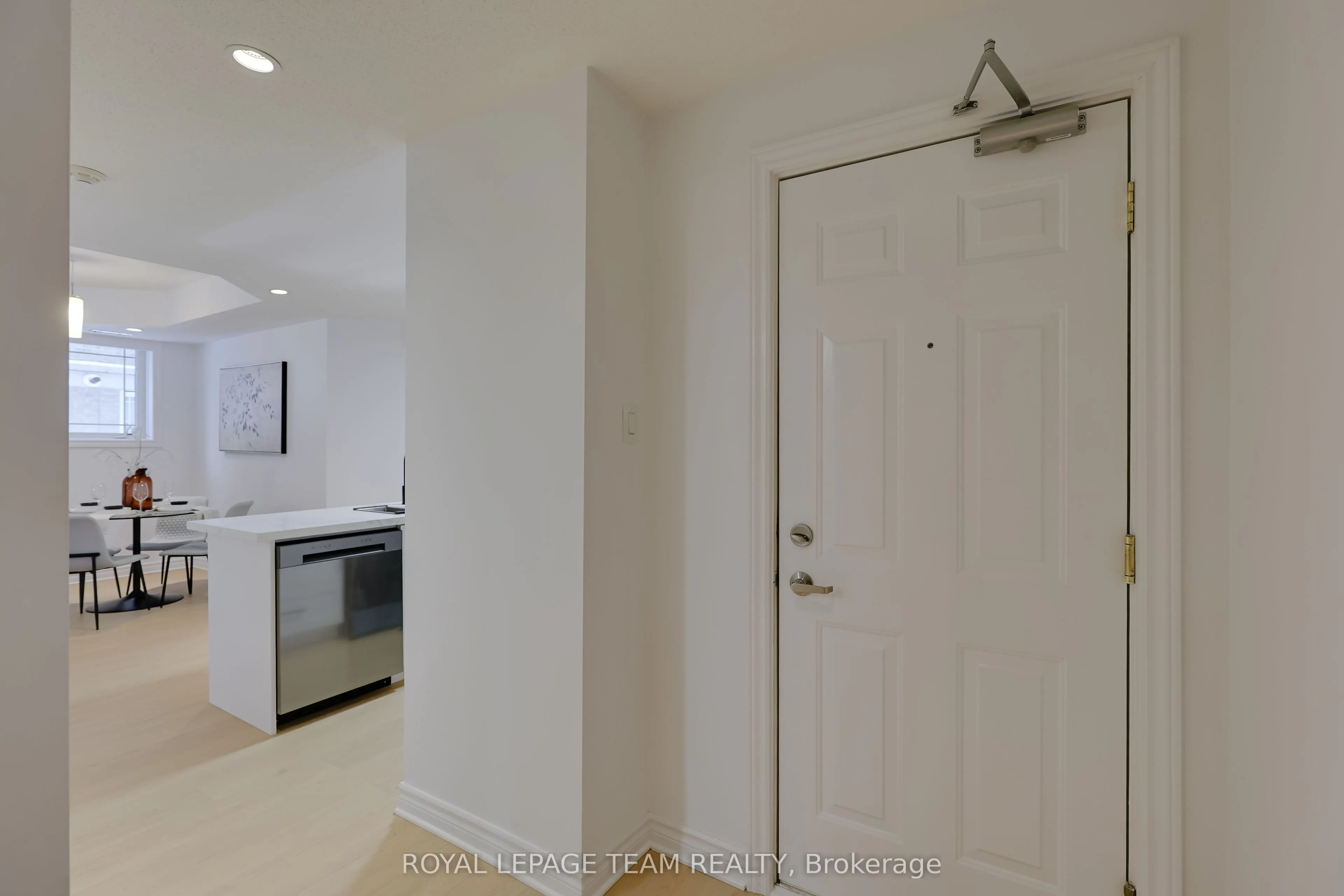 369 Paseo Private #2