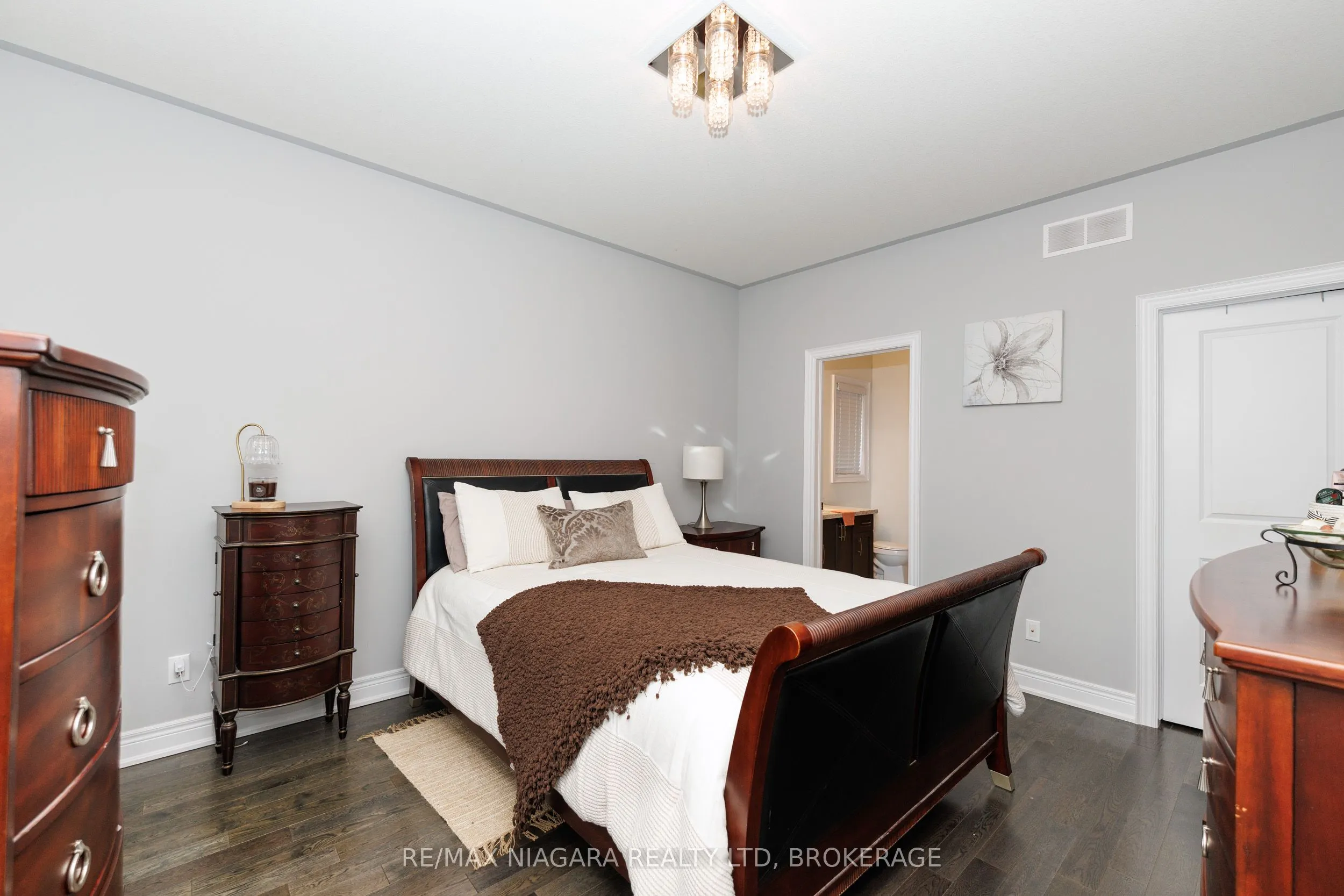 4049 Village Creek Drive