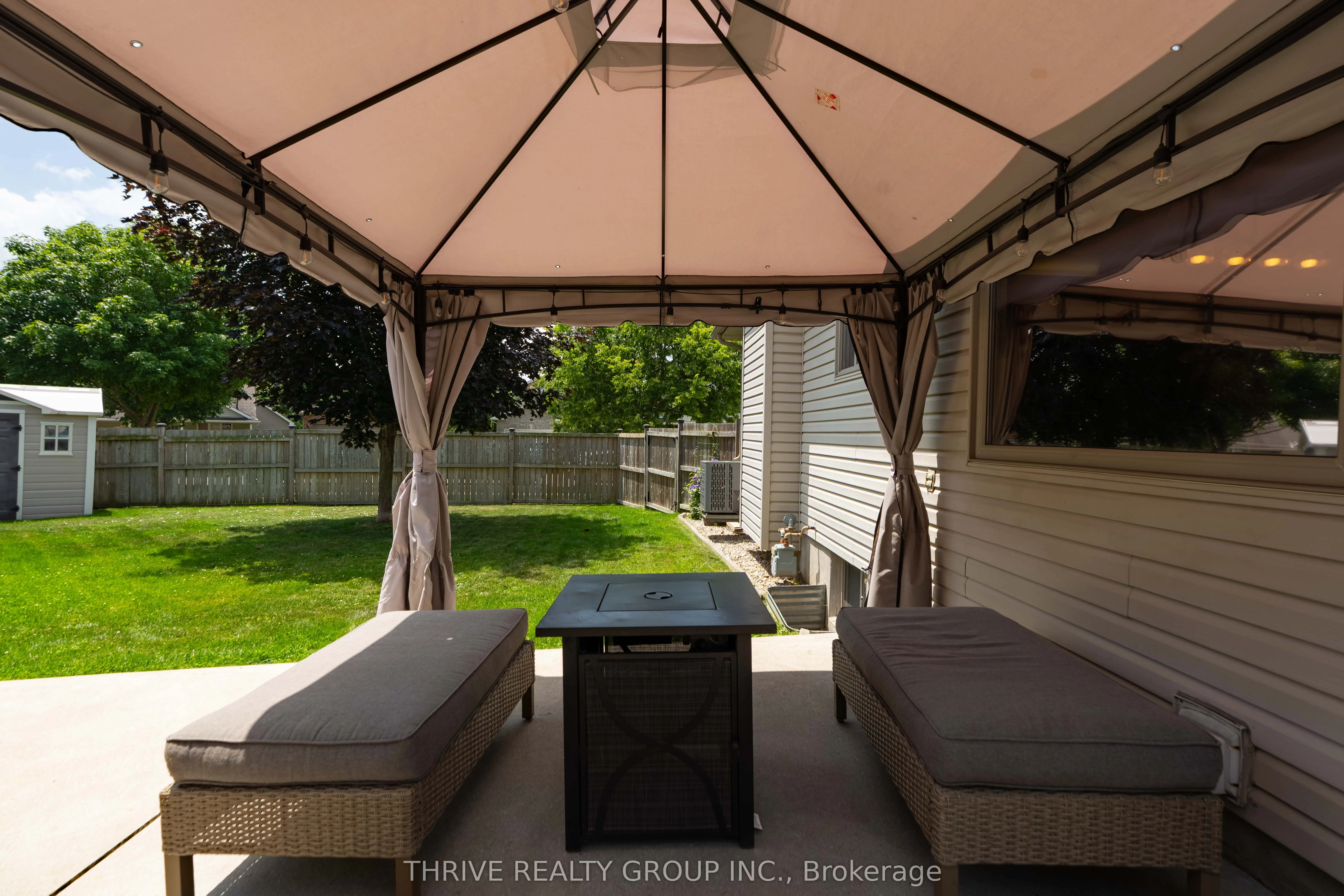 102 LOGGERS Grove