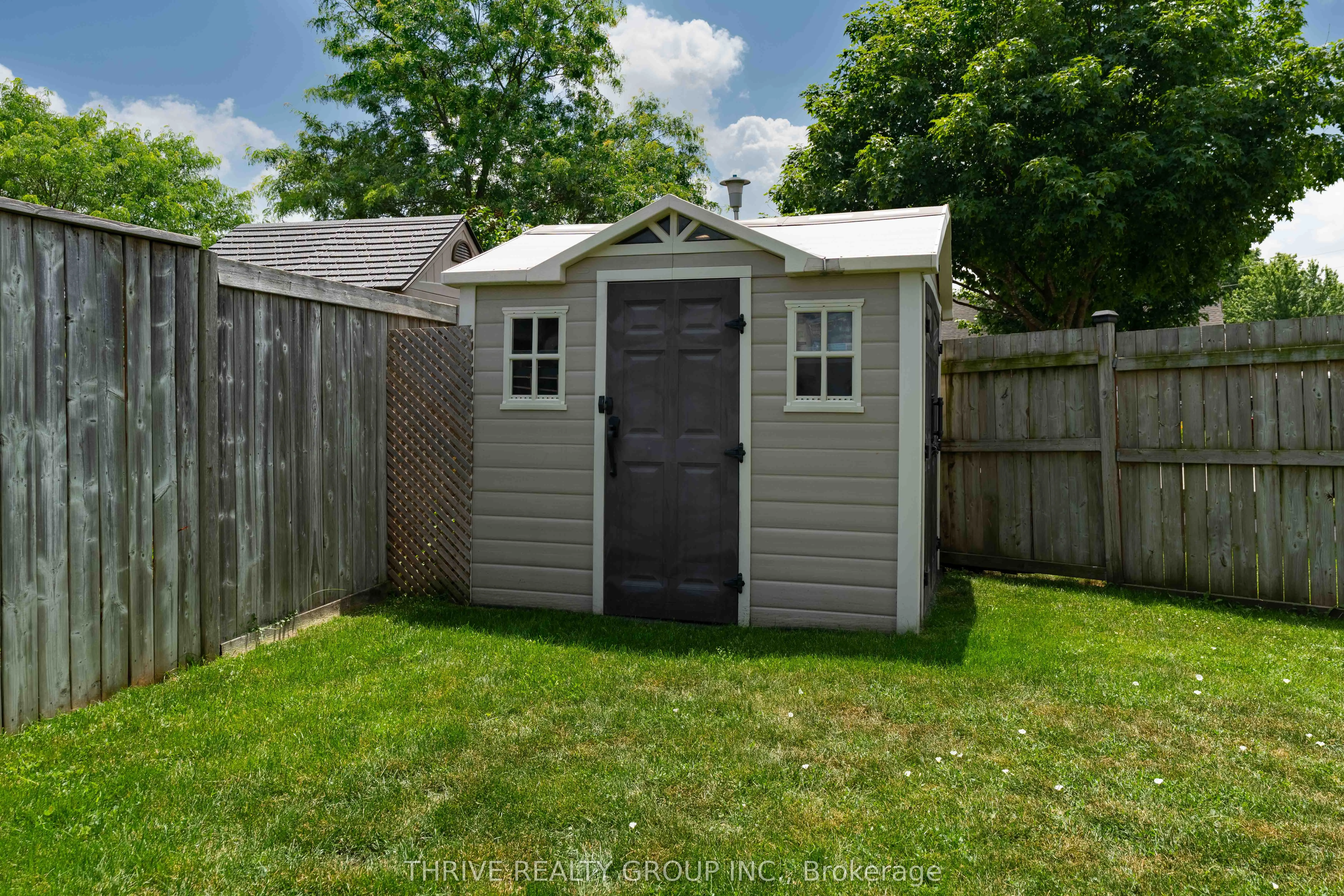 102 LOGGERS Grove