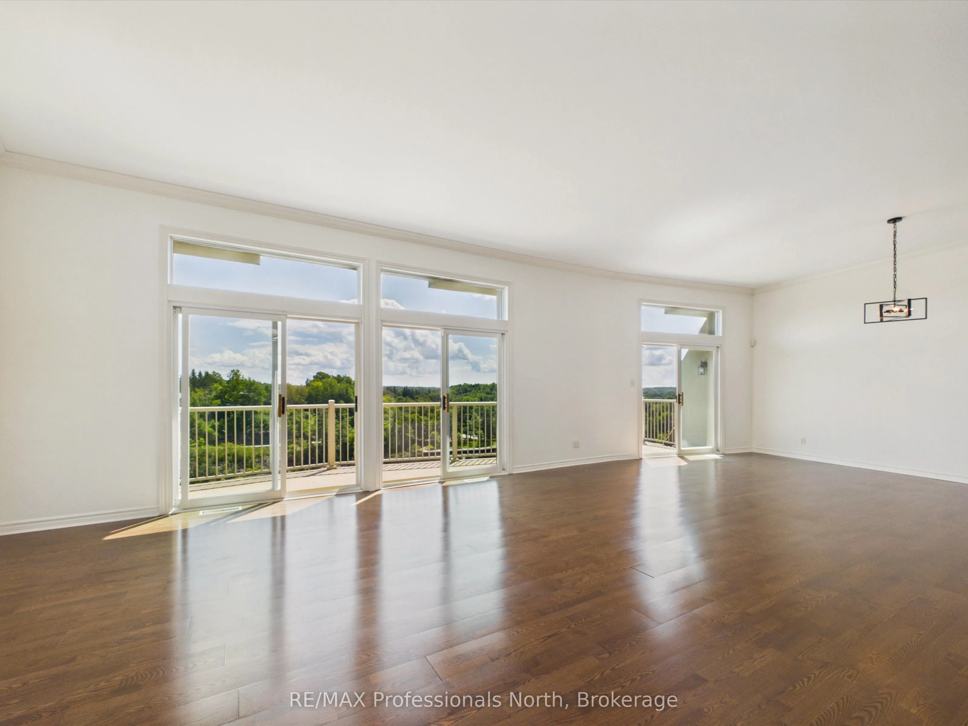 24 Ontario Street #501