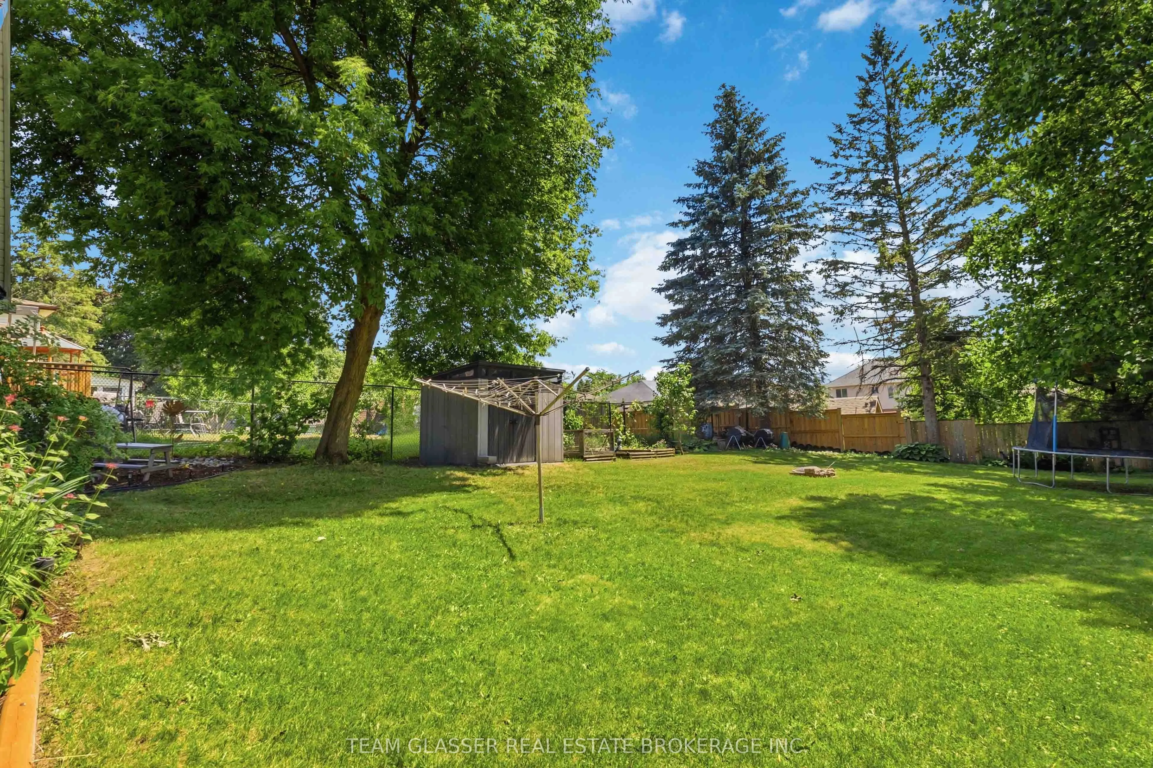 27 DENGATE Crescent