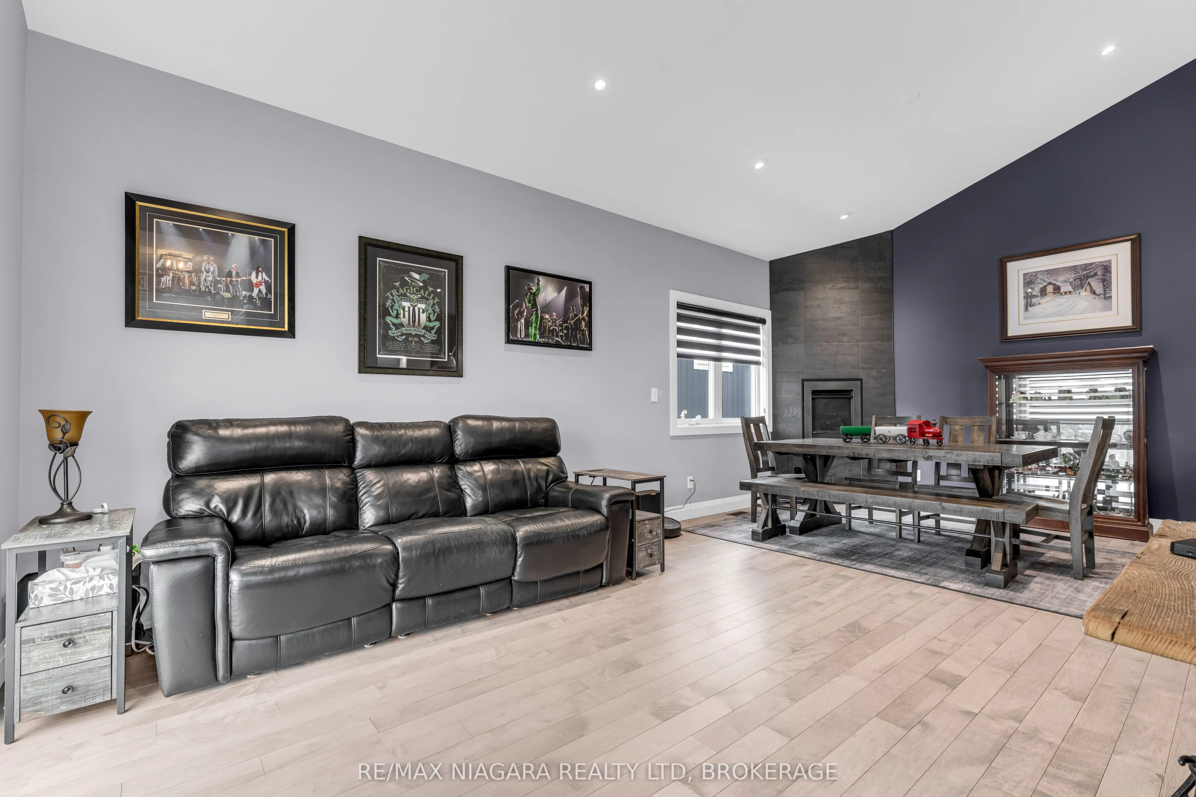 5 Heron Pointe Road