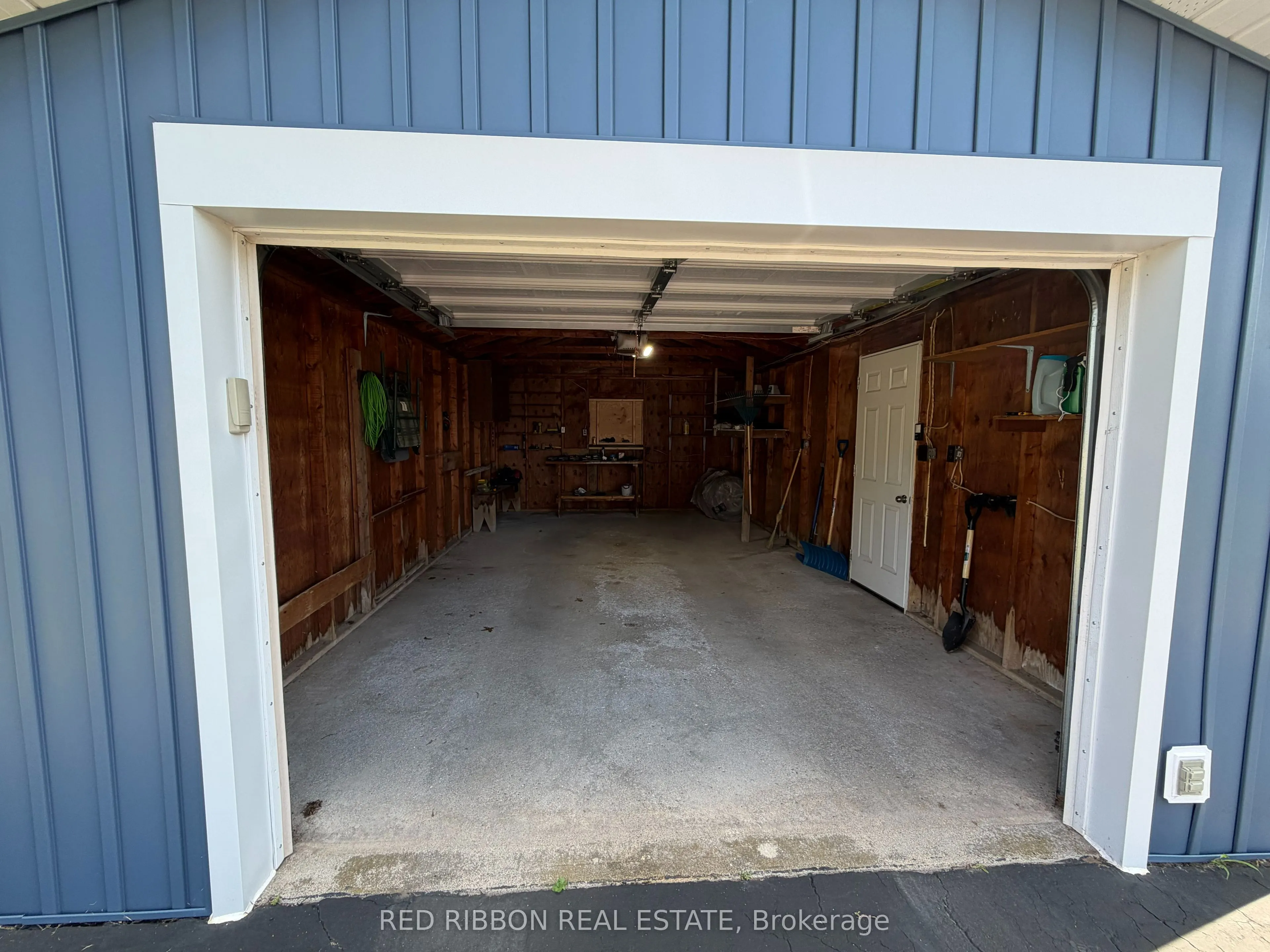 16 Velma Street